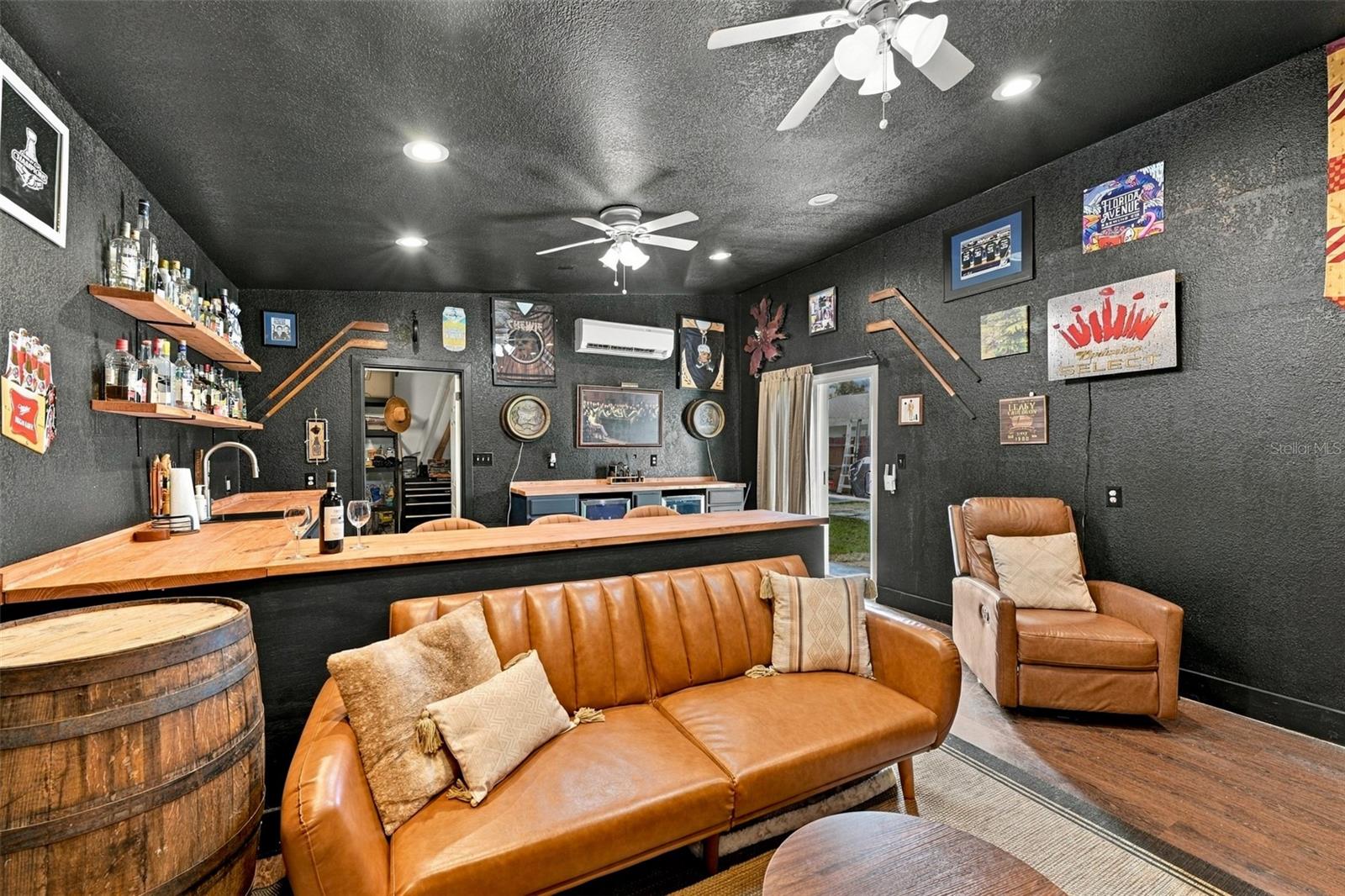 1684 Coral Way Property Photo 41