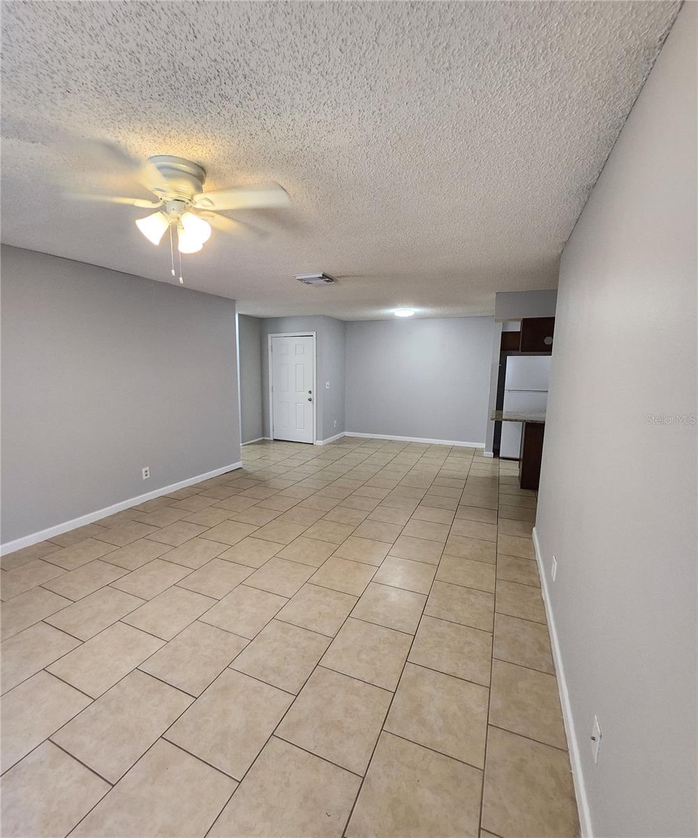 237 Thorn Tree Pl Property Photo 5