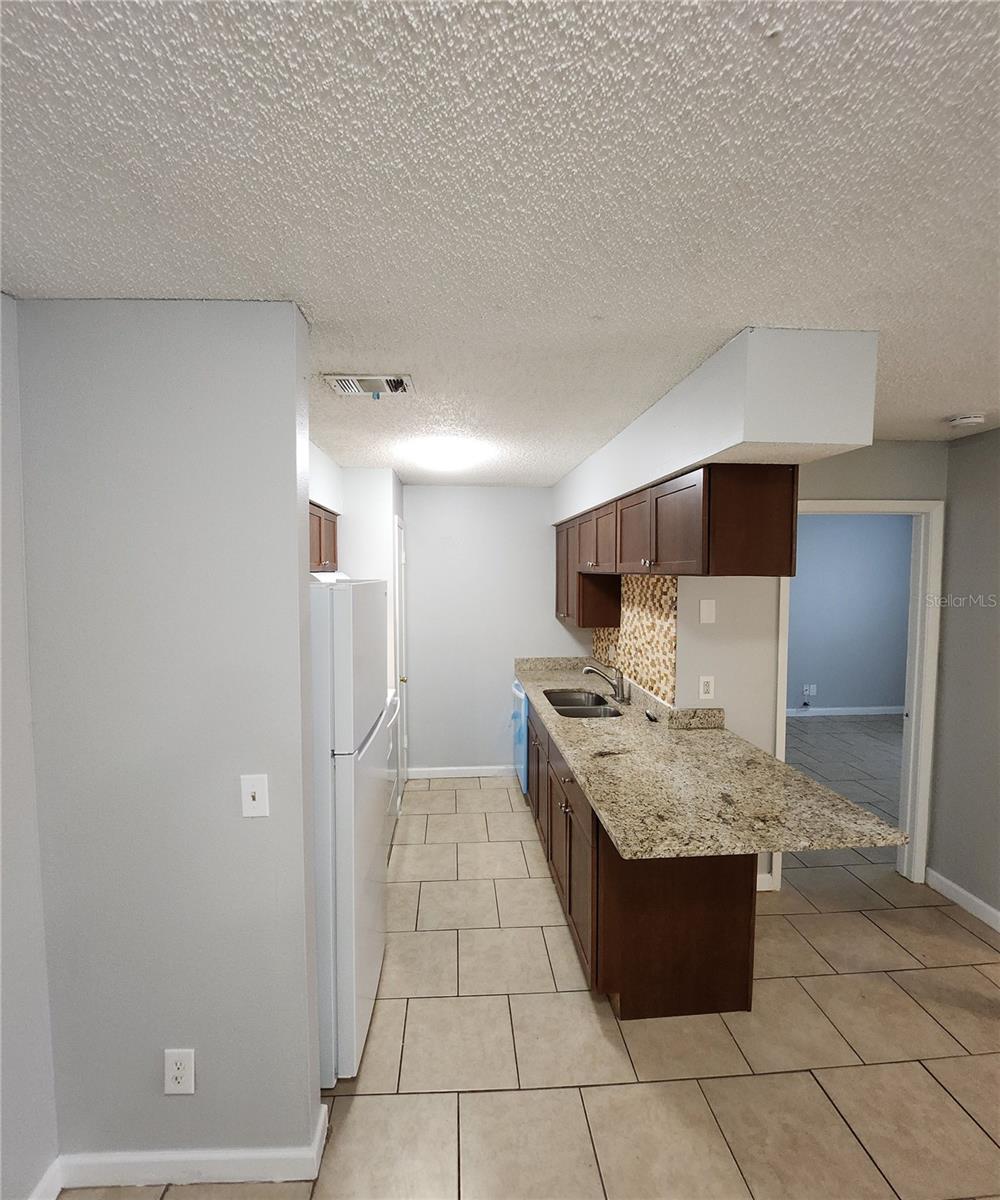 237 Thorn Tree Pl Property Photo 7