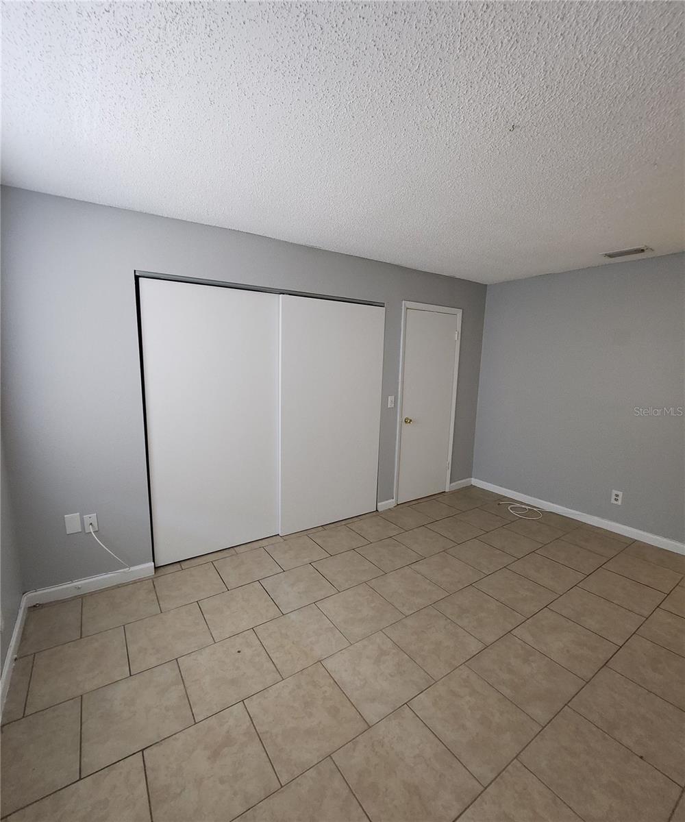237 Thorn Tree Pl Property Photo 12