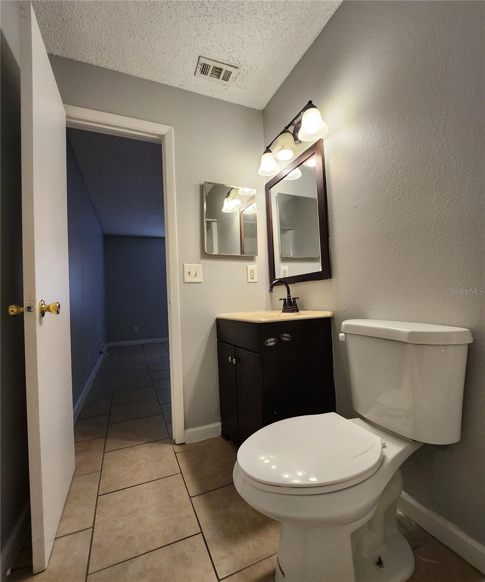 237 Thorn Tree Pl Property Photo 16
