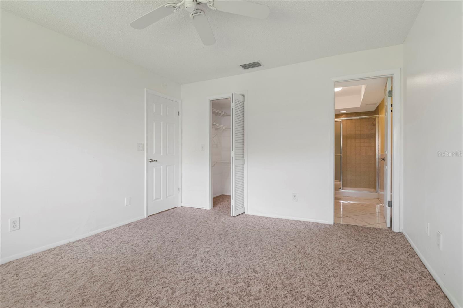 2569 Laurelwood Dr #11b Property Photo 24