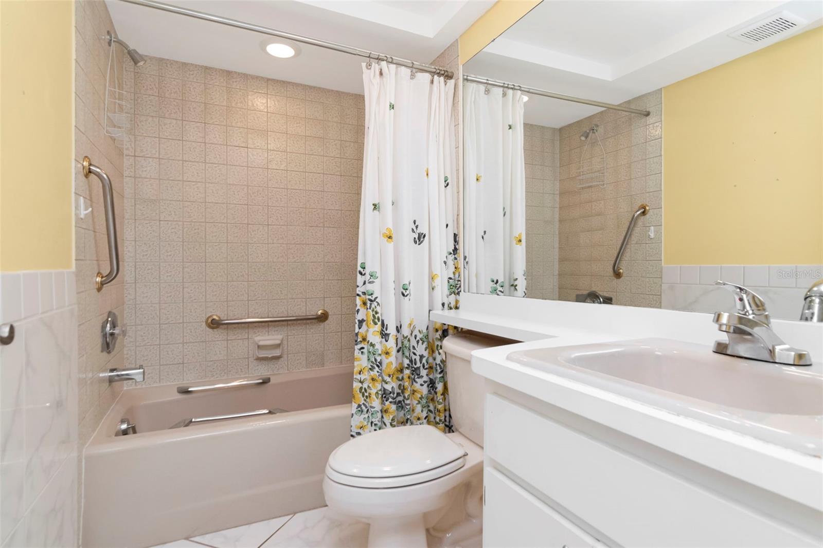 2569 Laurelwood Dr #11b Property Photo 29