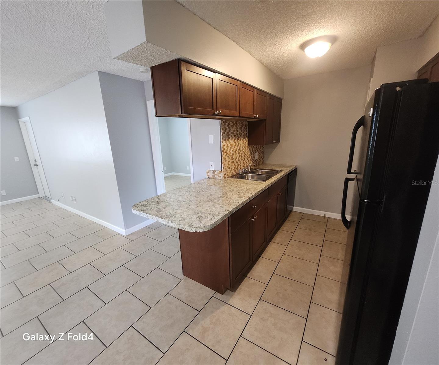 239 Red Maple Pl Property Photo 5