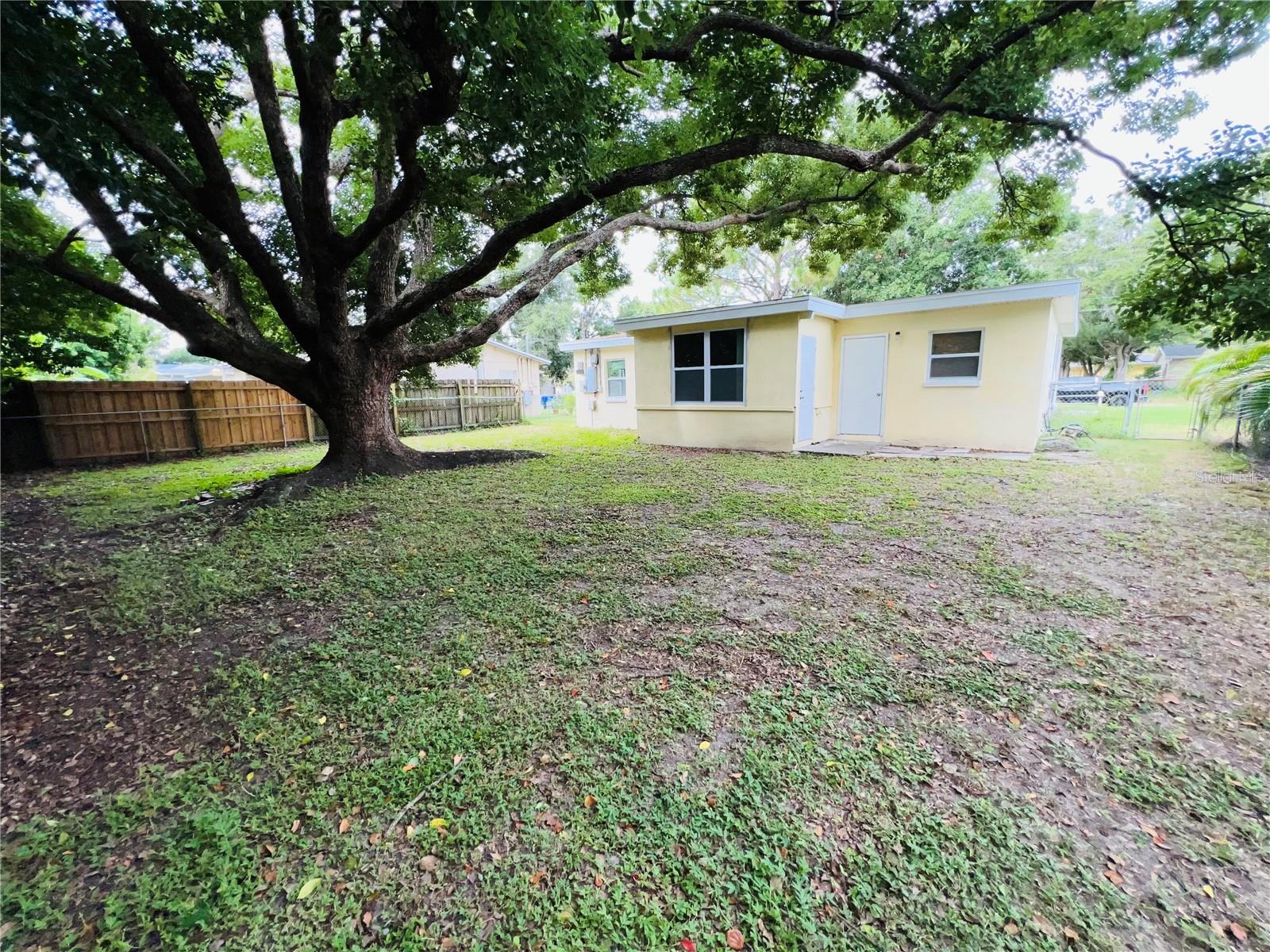 1247 Davis Rd Property Photo 23