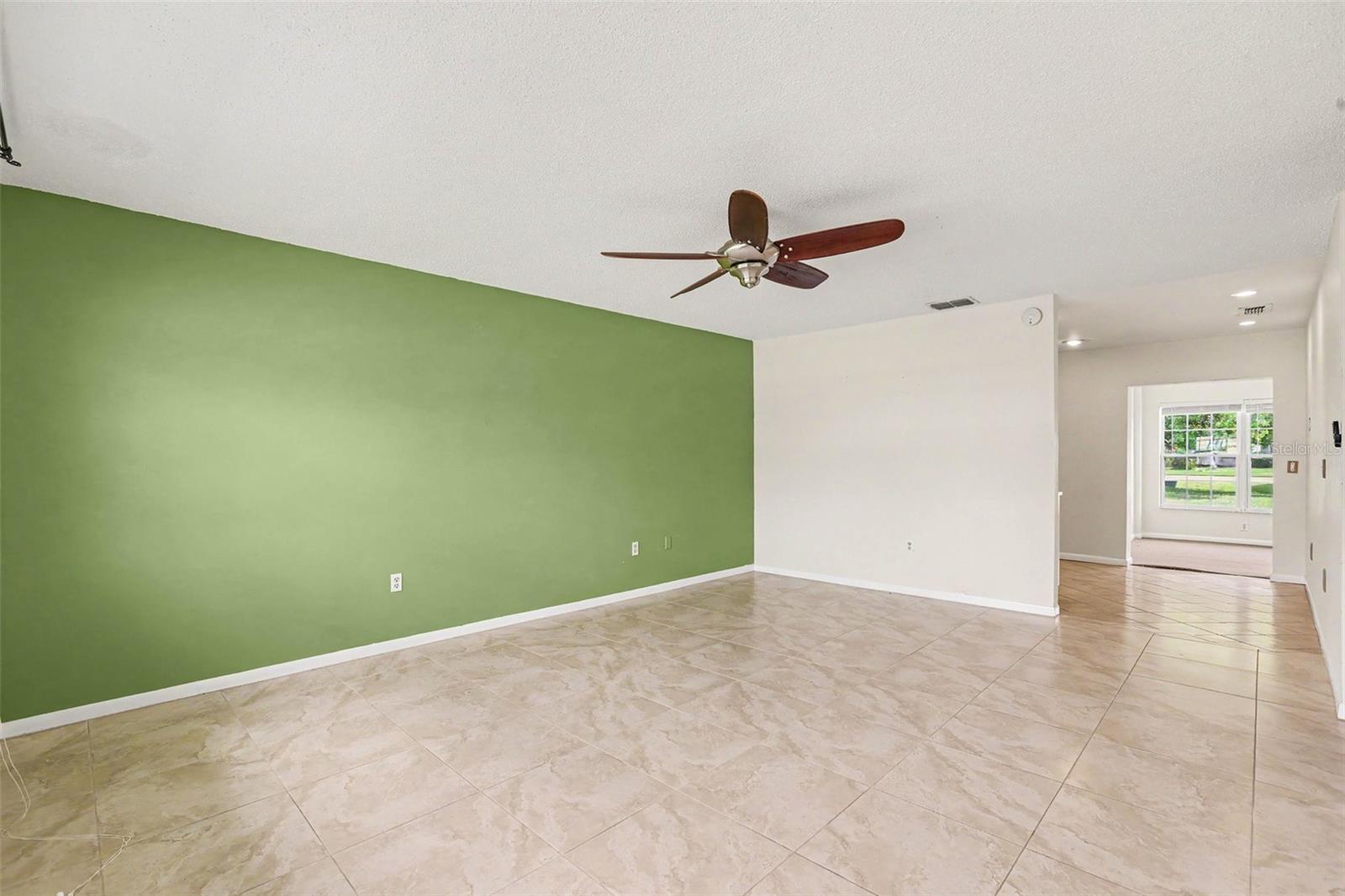 1522 Belle Glade Ave Property Photo 8