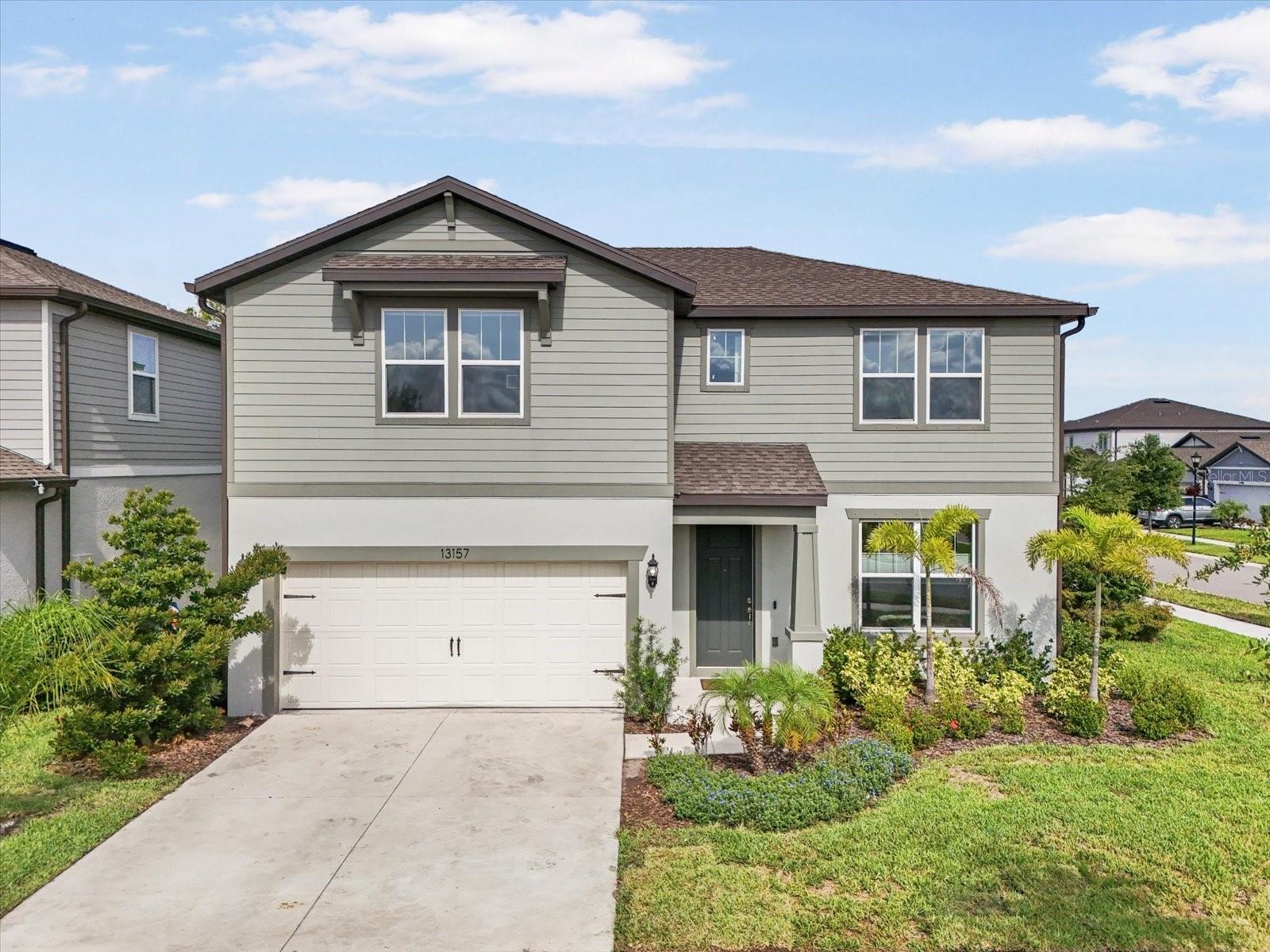 13157 PEACHLEAF AVE Property Photo 1