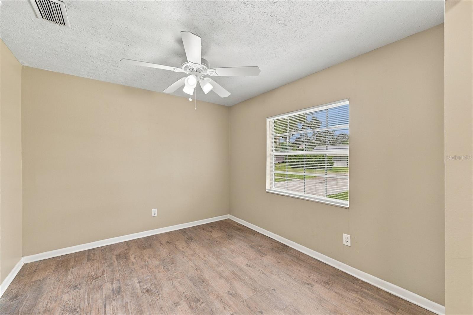 509 Clemons Rd Property Photo 31