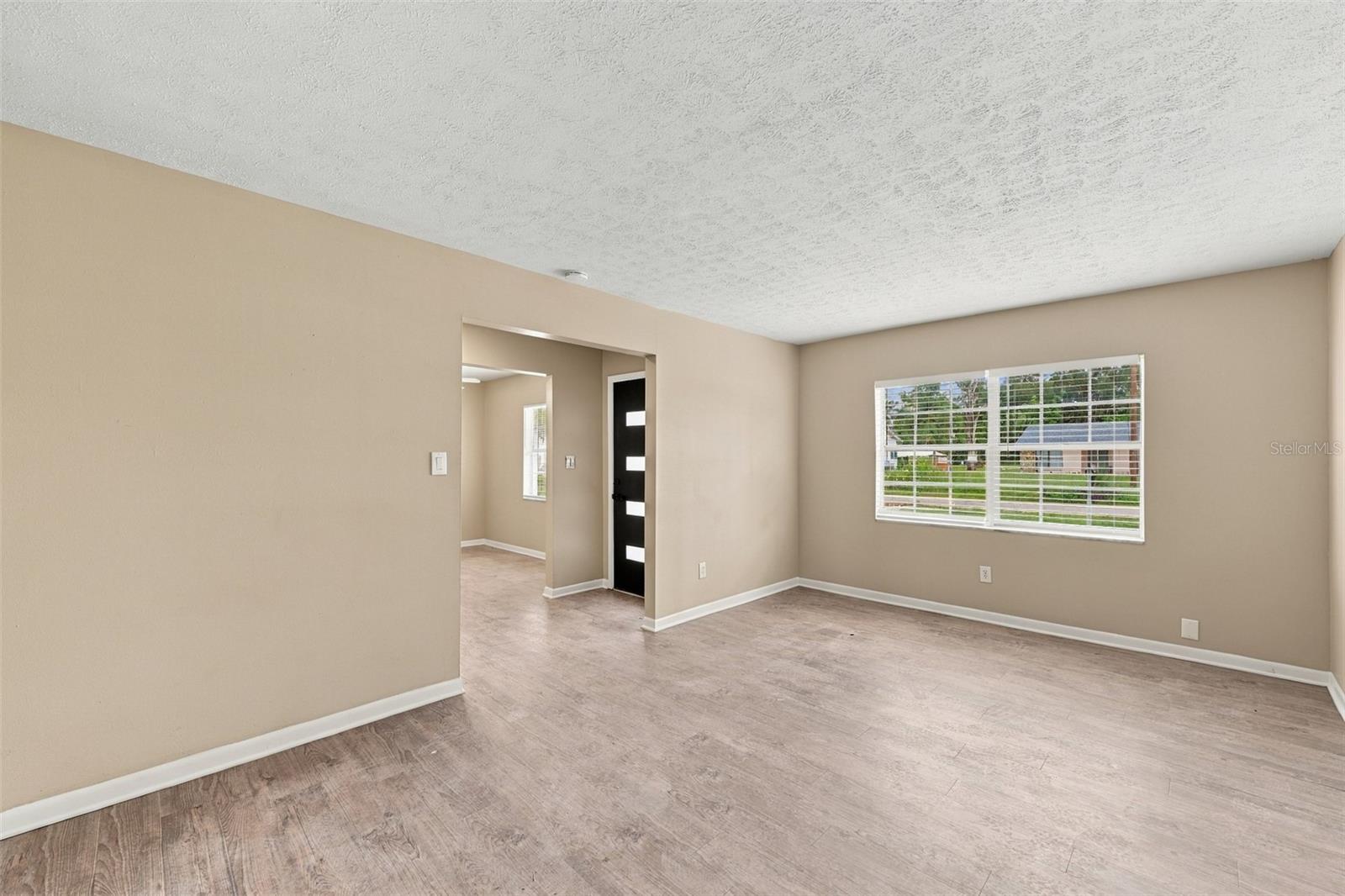 509 Clemons Rd Property Photo 32