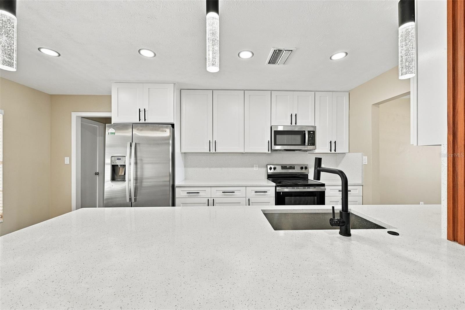 509 Clemons Rd Property Photo 33