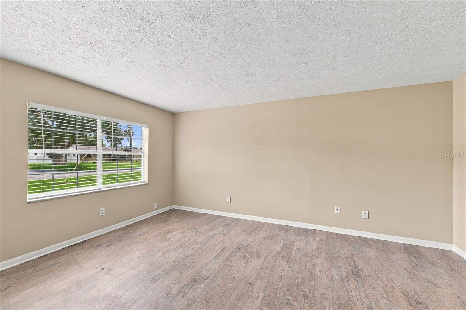 509 Clemons Rd Property Photo 34