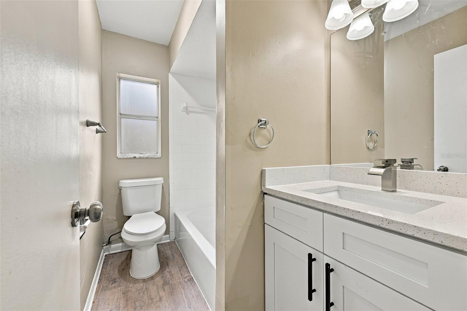 509 Clemons Rd Property Photo 35