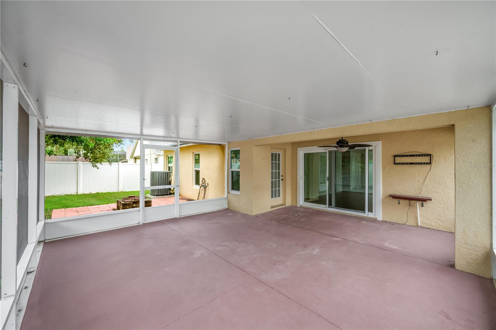 13935 Chalk Hill Pl Property Photo 6