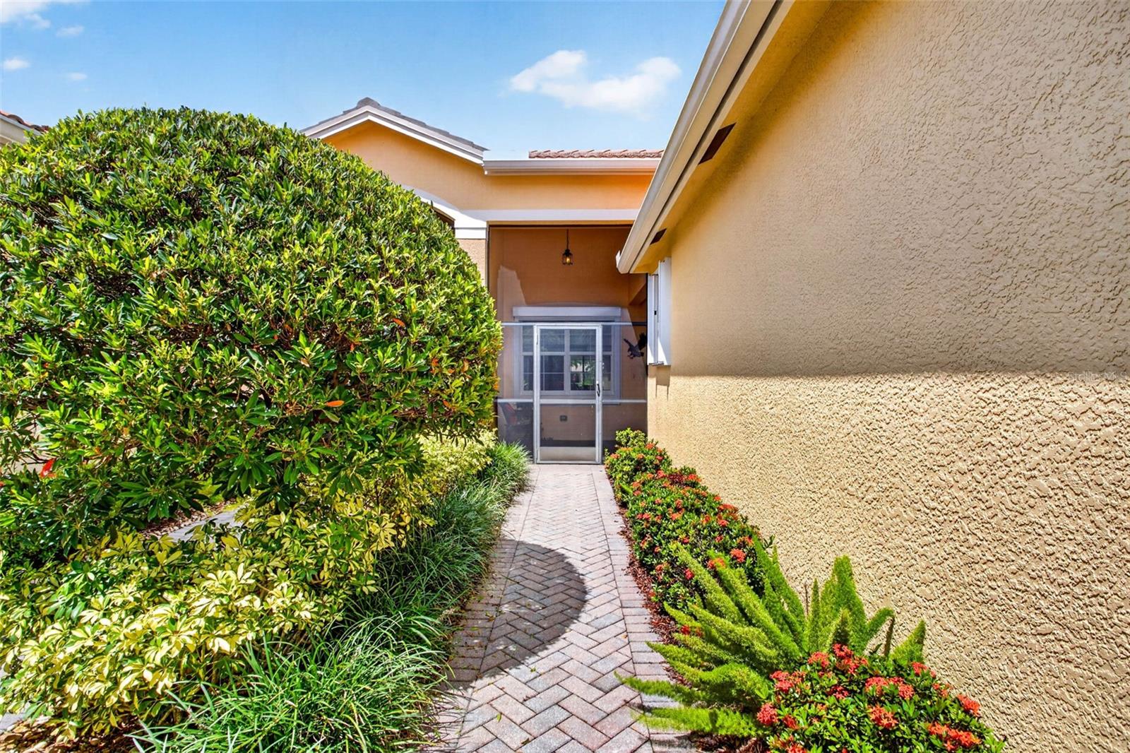 16143 Amethyst Key Dr. Property Photo 2