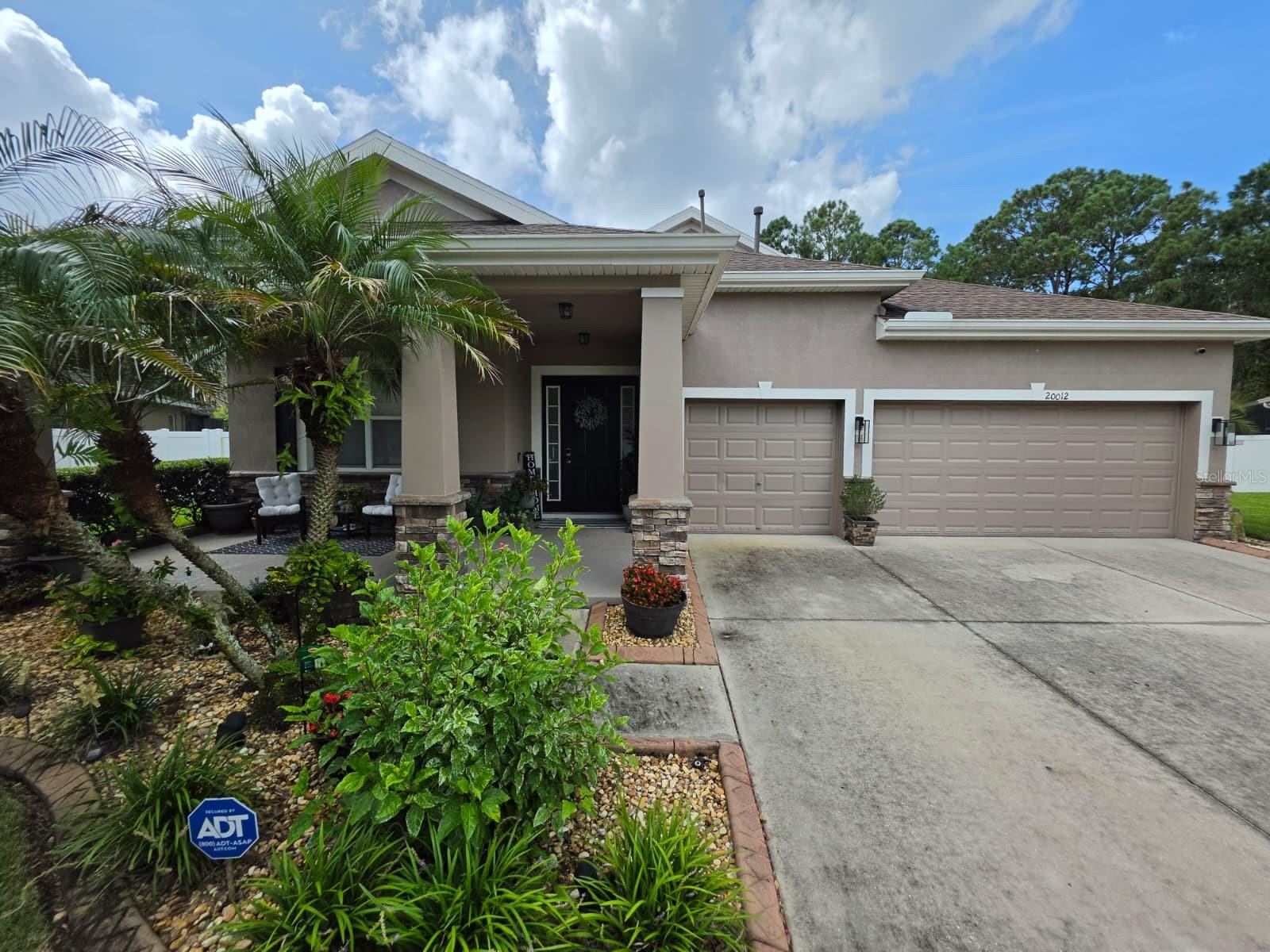 20012 Bright Oak Ct Property Photo
