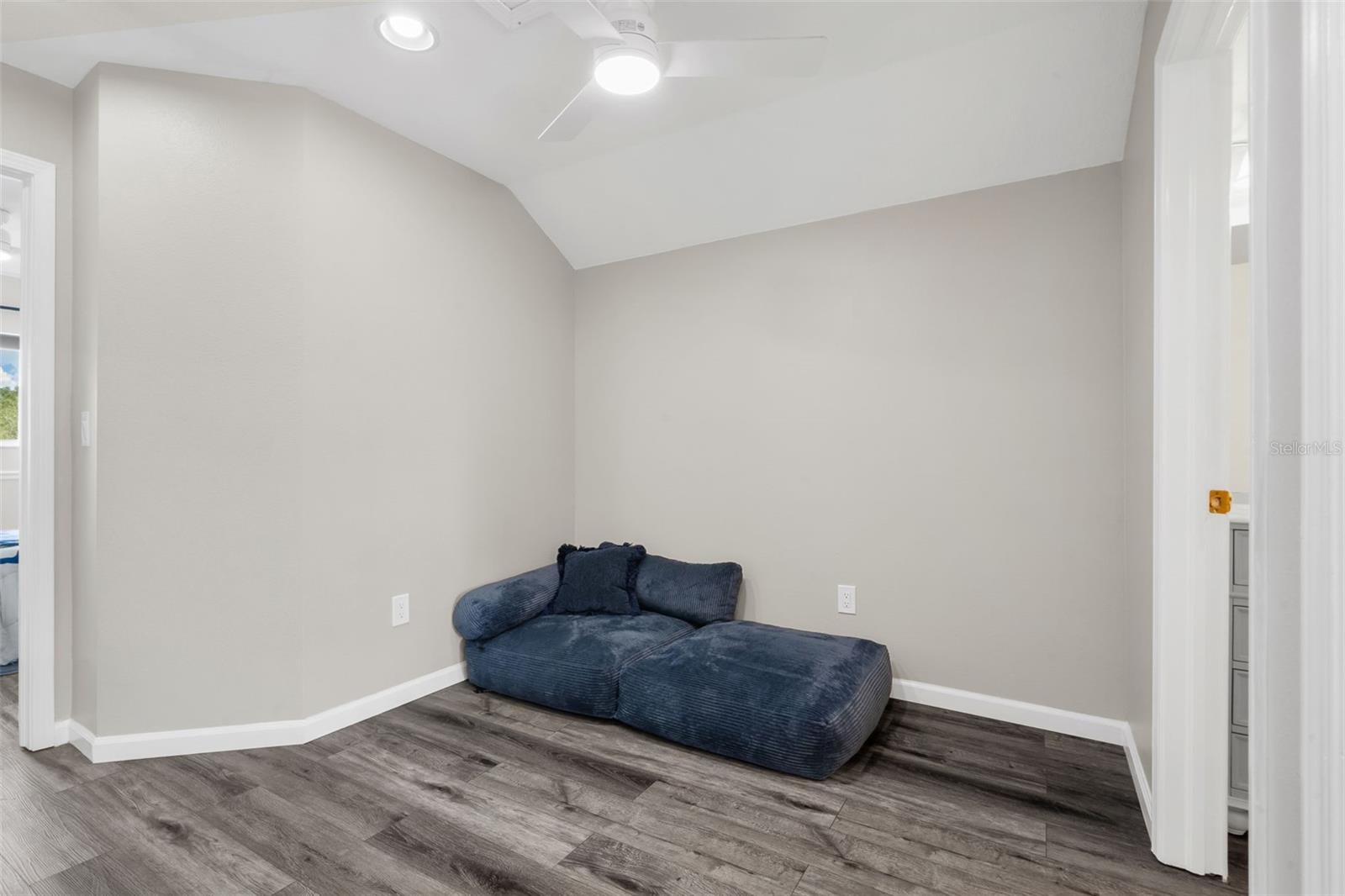 6422 Bridgecrest Dr Property Photo 31
