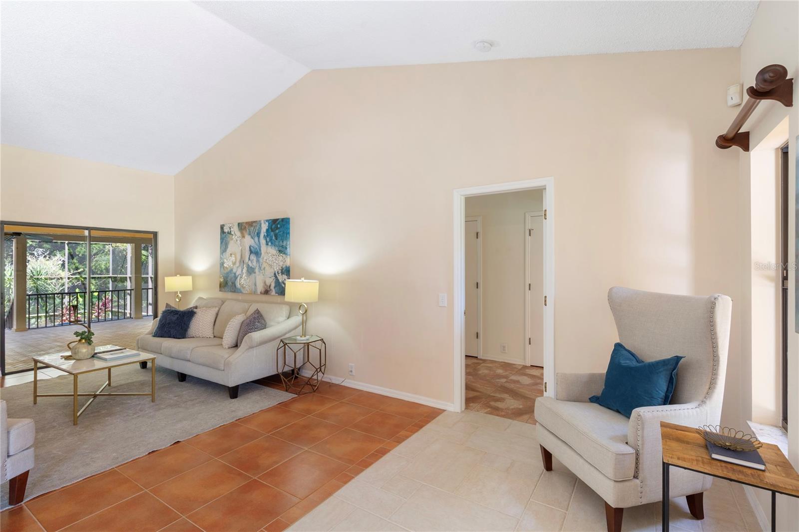 3275 Cobbs Dr Property Photo 6