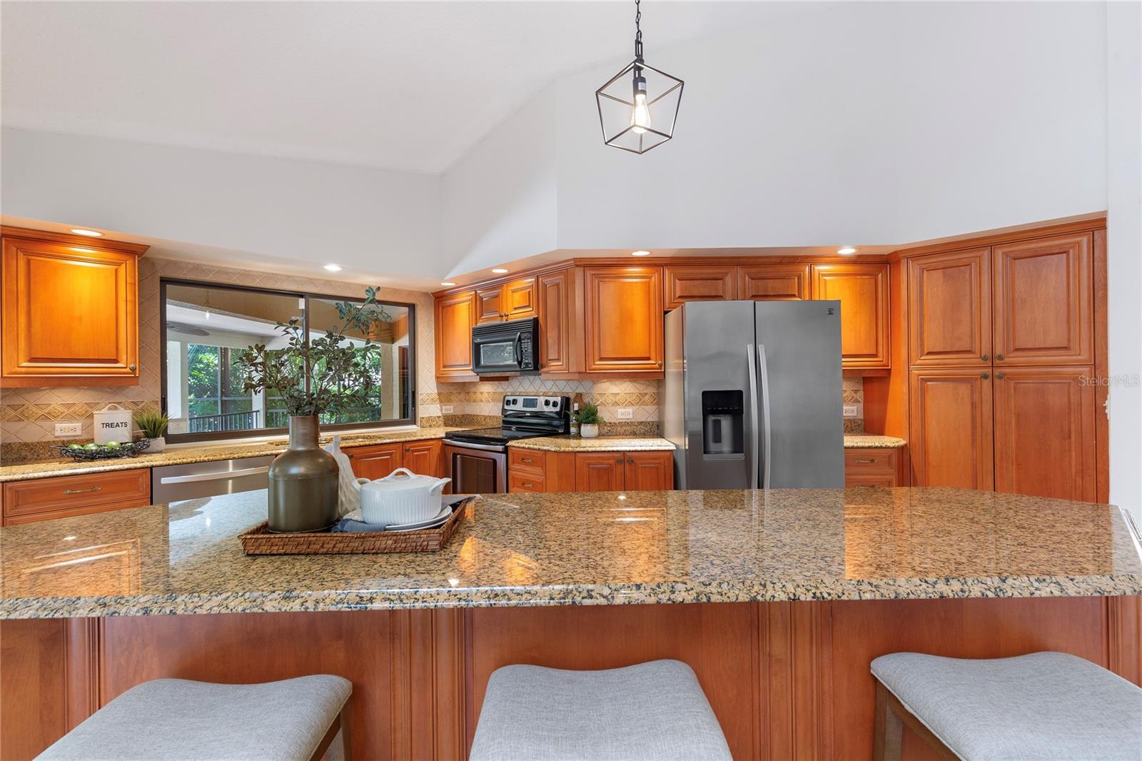 3275 Cobbs Dr Property Photo 14