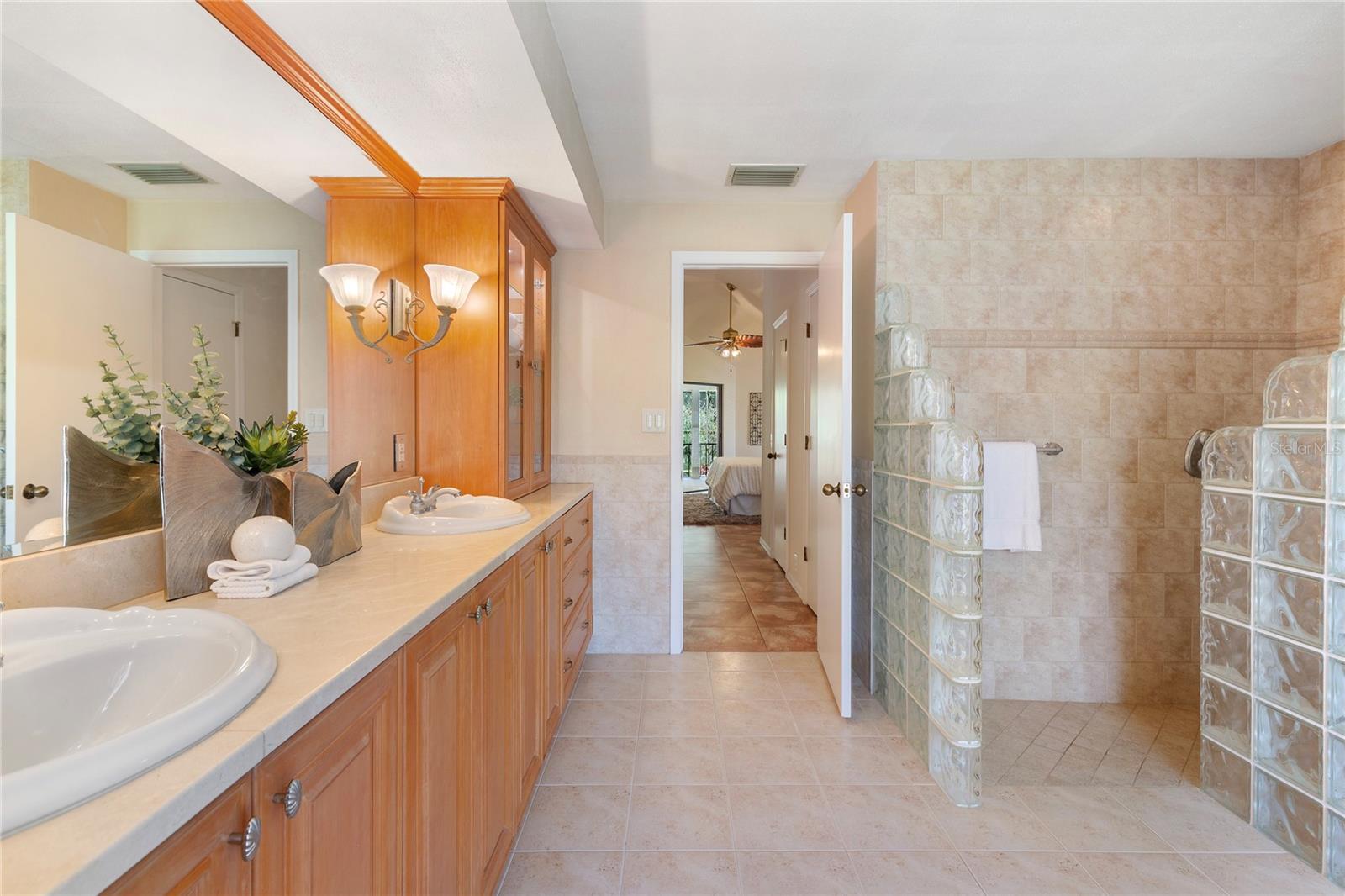 3275 Cobbs Dr Property Photo 24