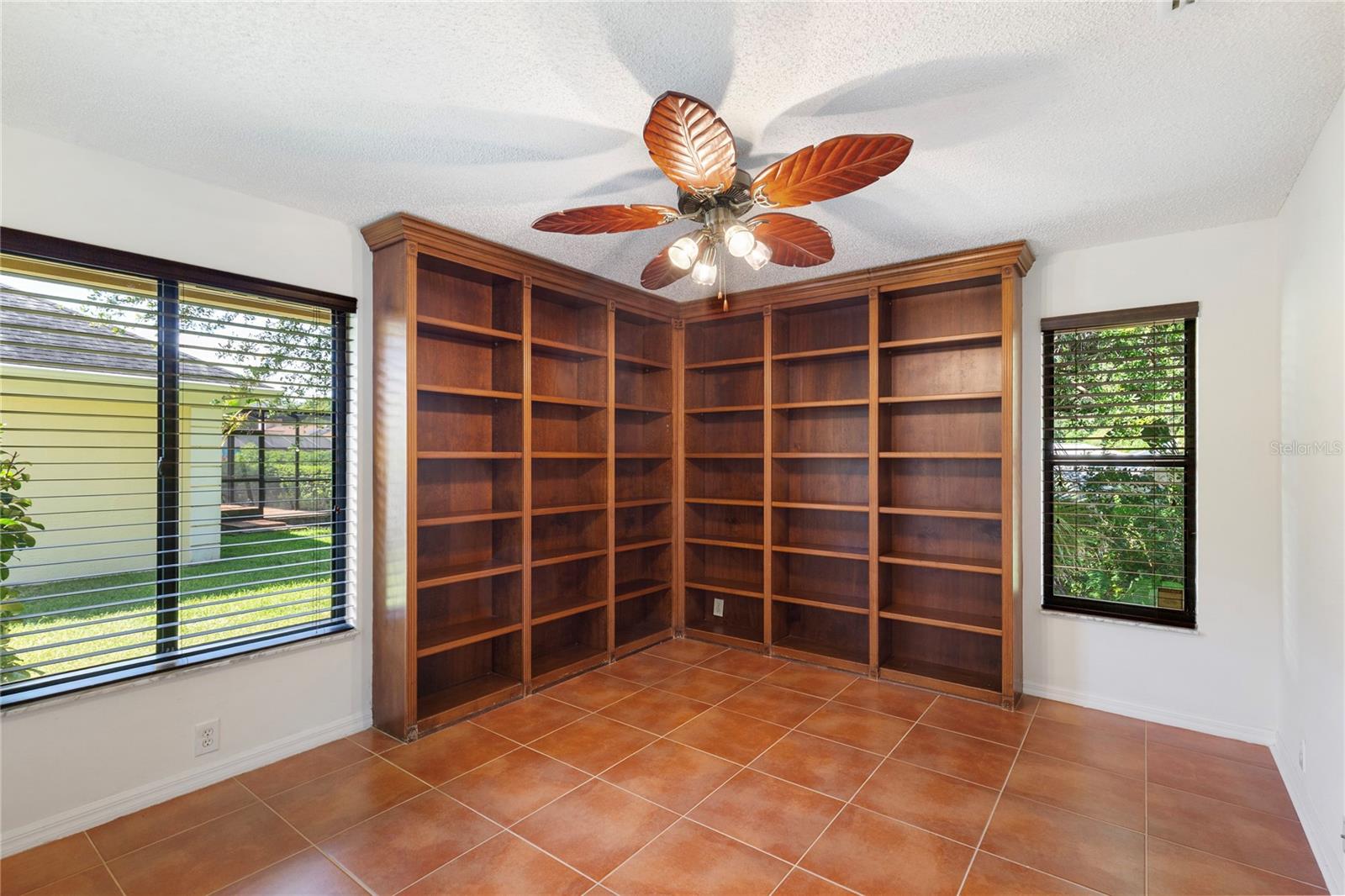 3275 Cobbs Dr Property Photo 30