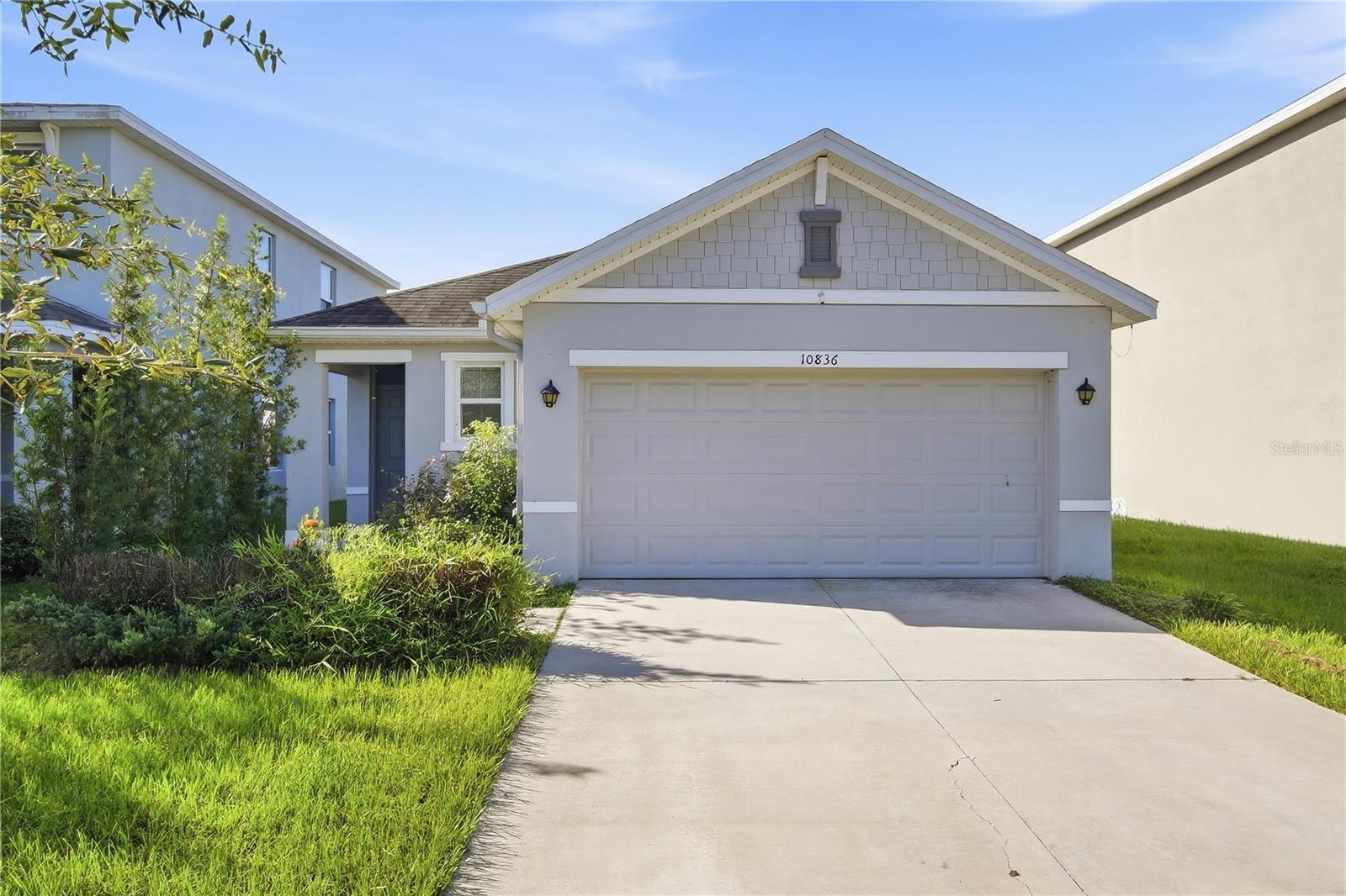 10836 TRAILING VINE DR Property Photo 1