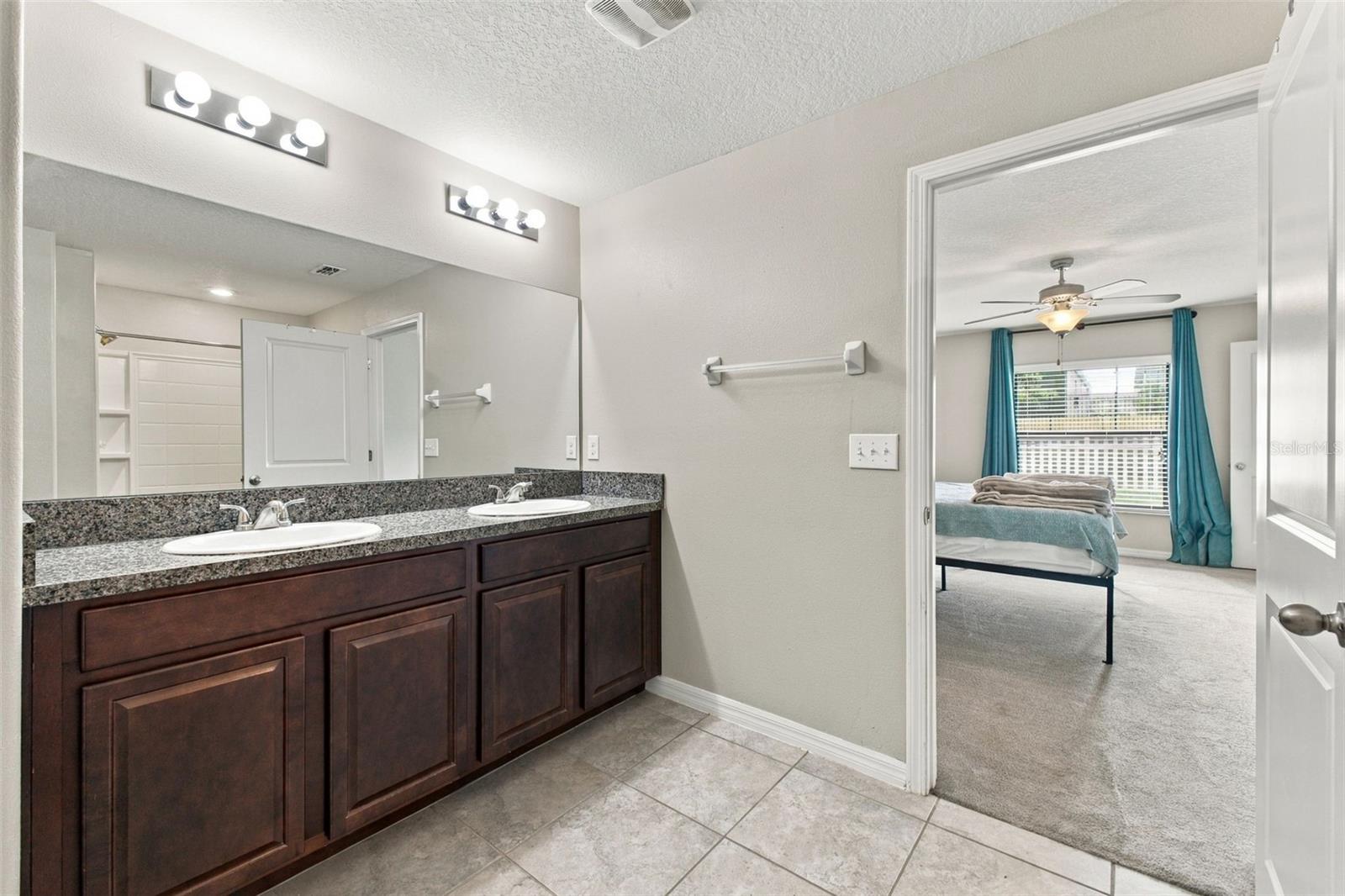 6645 Wagon Trail St Property Photo 9
