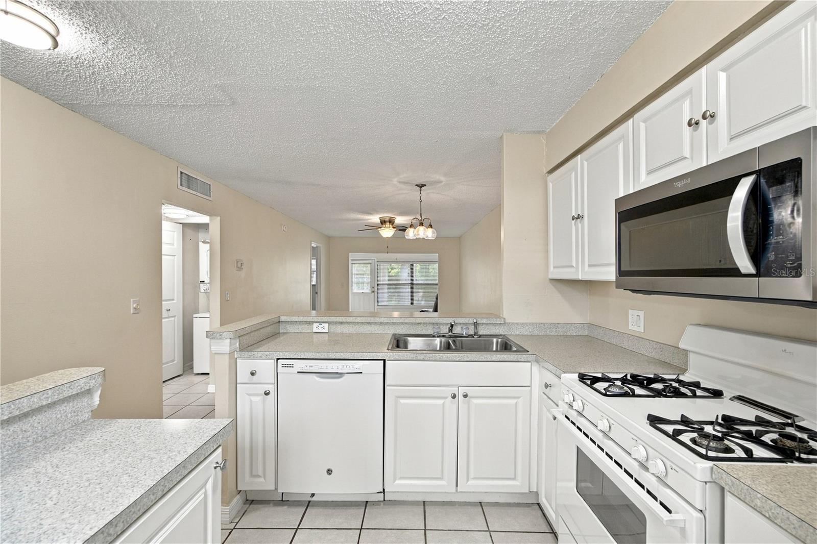 1165 Mission Cir #unit 53f Property Photo 9