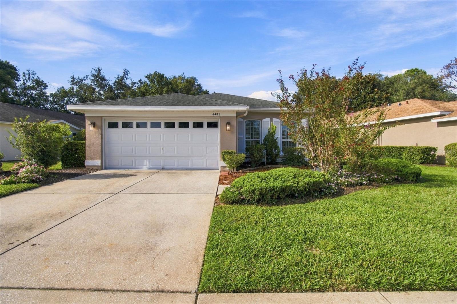 4489 Golf Club Ln Property Photo 1