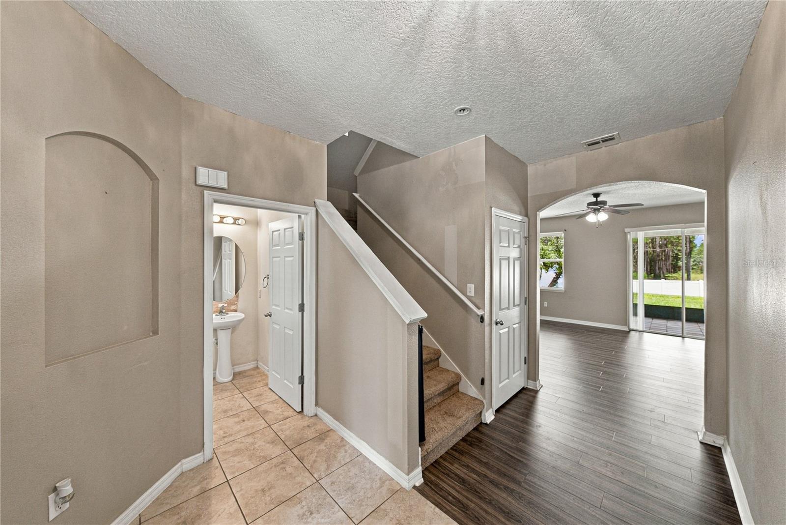 30805 Satinleaf Run Property Photo 6