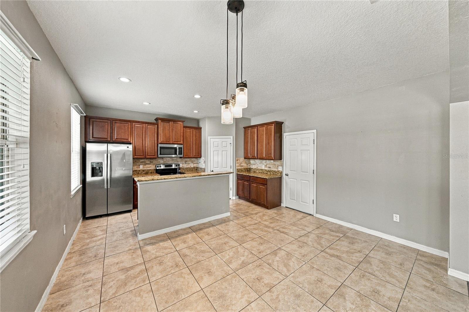 30805 Satinleaf Run Property Photo 14