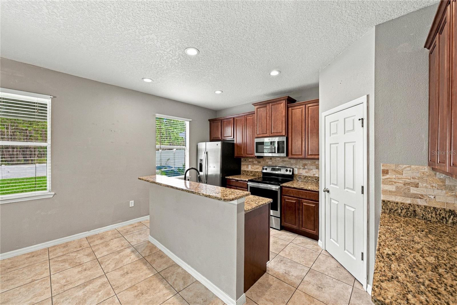 30805 Satinleaf Run Property Photo 15