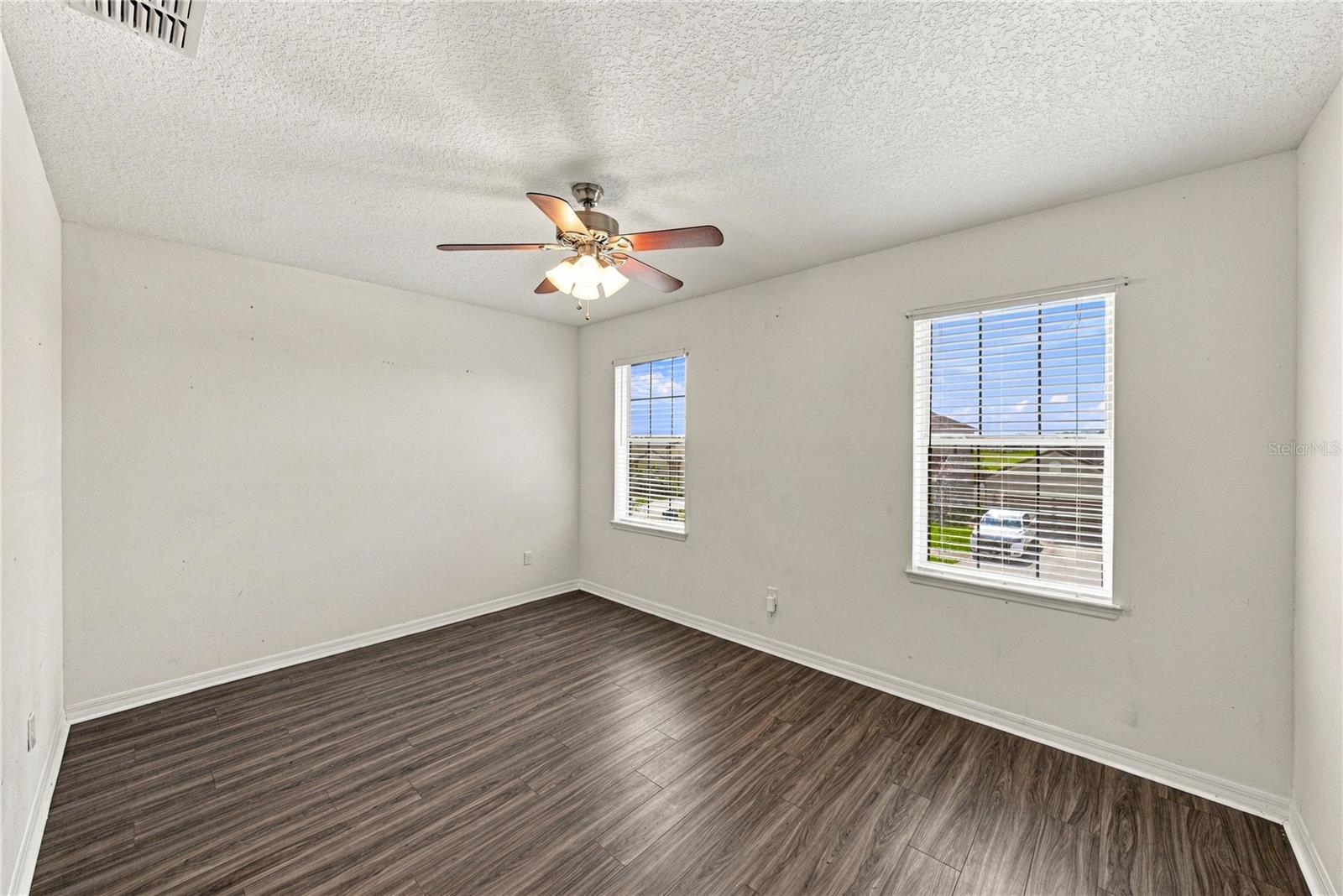 30805 Satinleaf Run Property Photo 38
