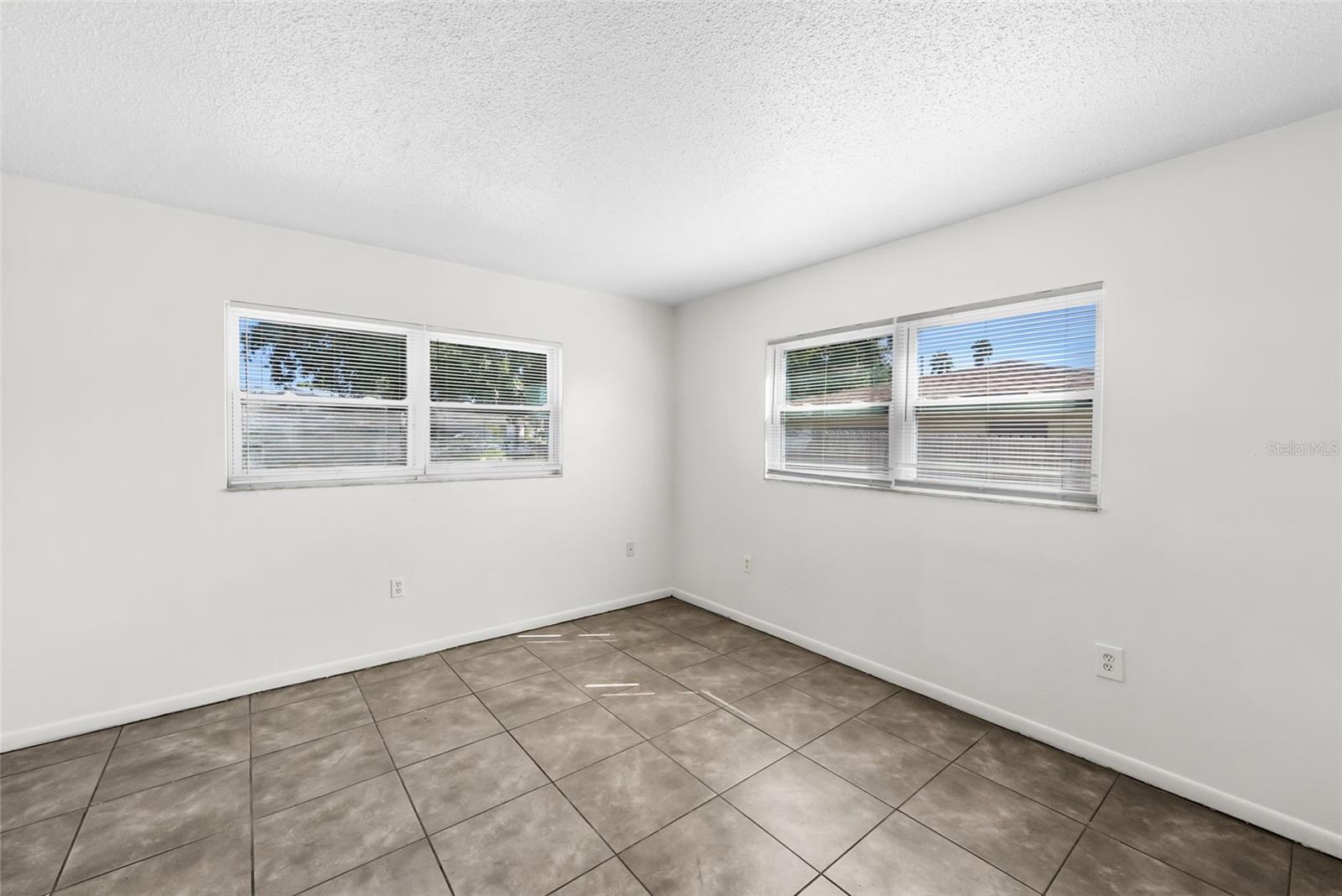 1229 Franklin Cir Se Property Photo 16