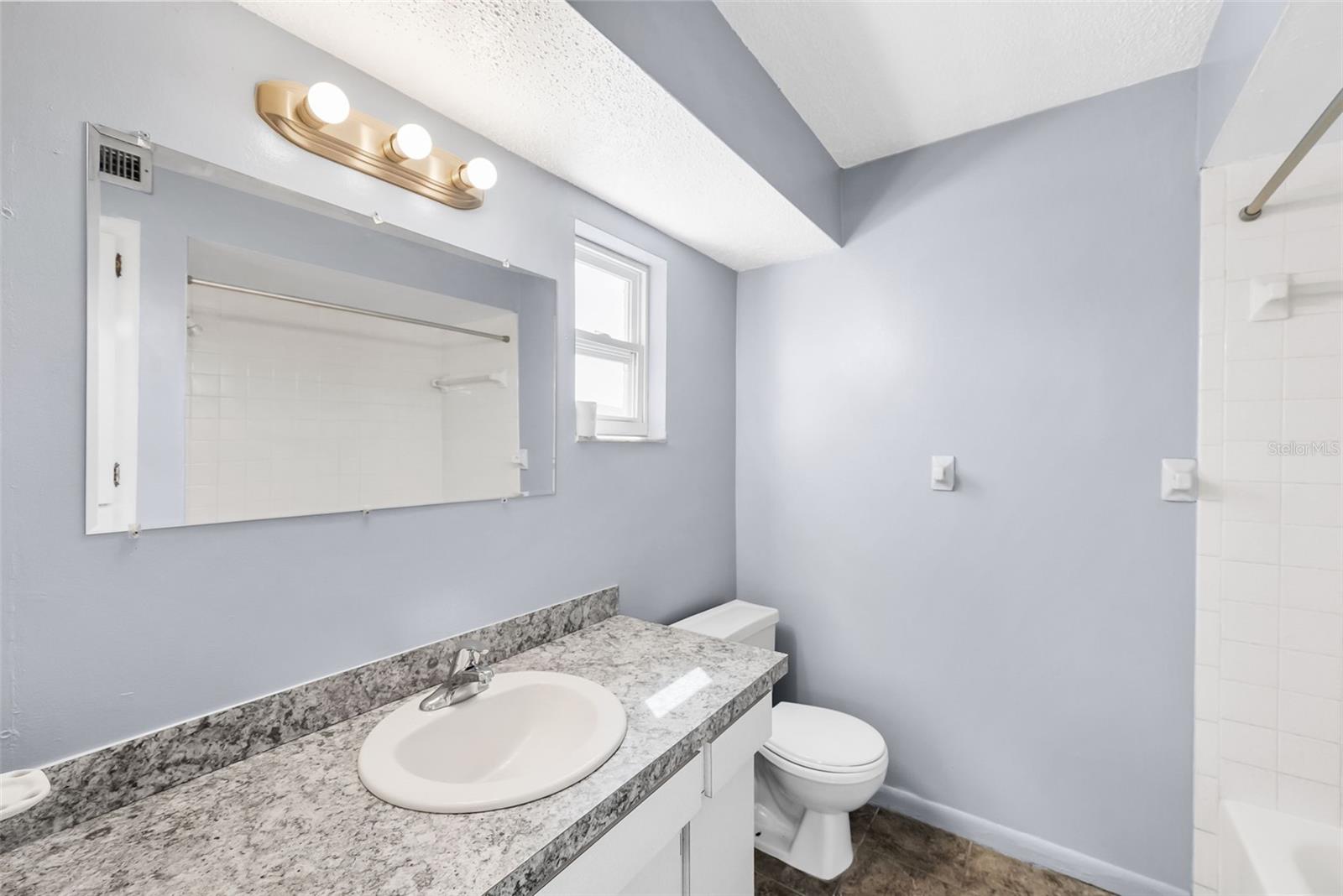 1229 Franklin Cir Se Property Photo 22