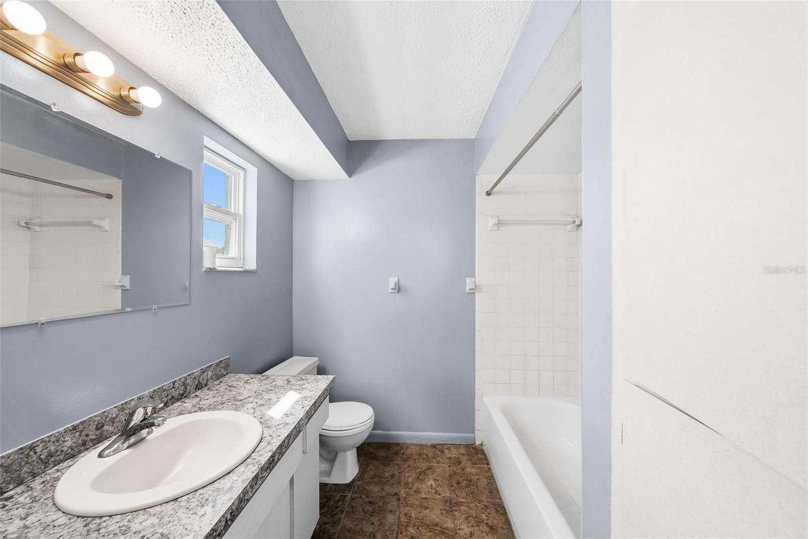 1229 Franklin Cir Se Property Photo 23