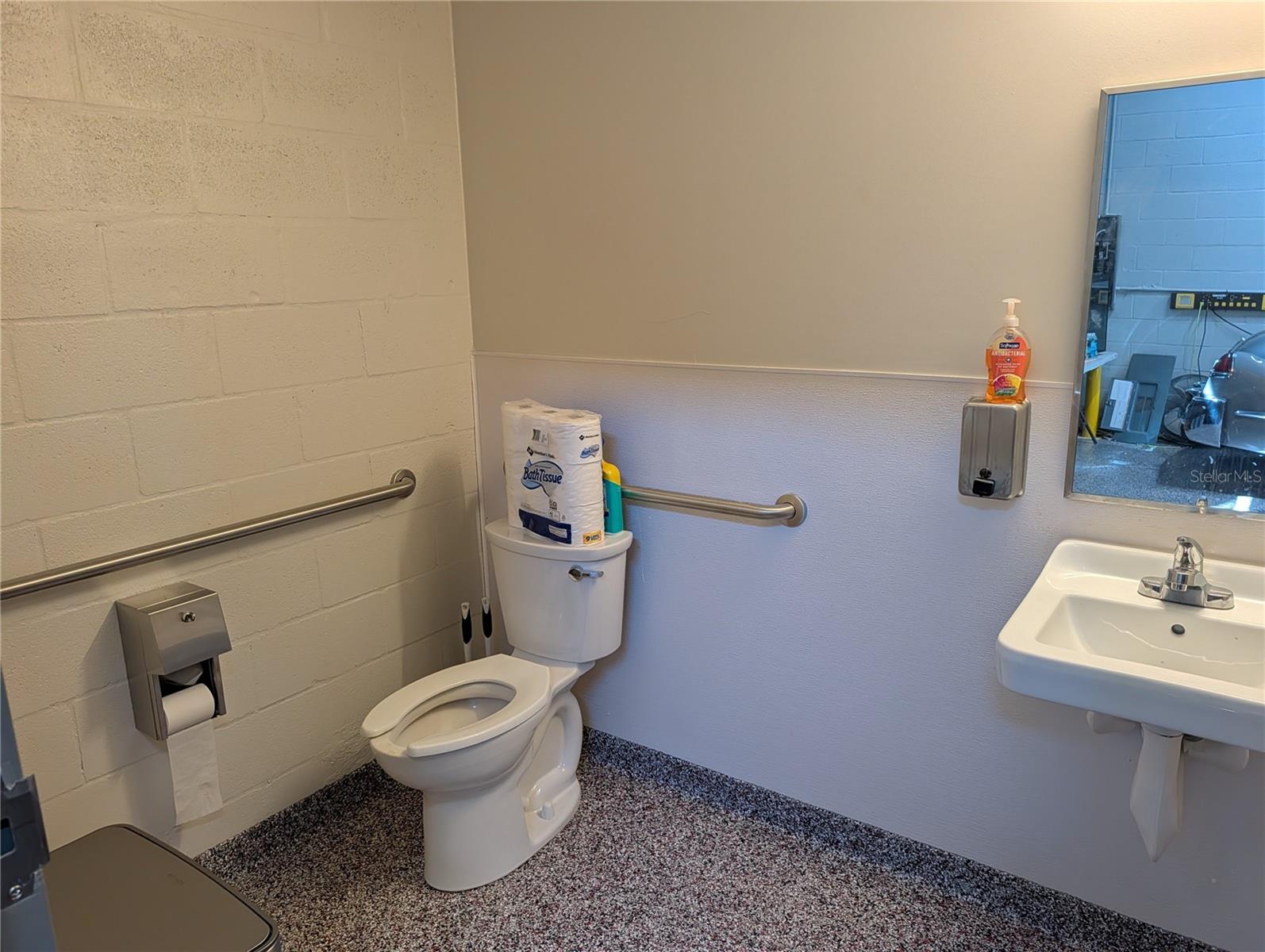2051 Gandy Blvd N #513 Property Photo 6