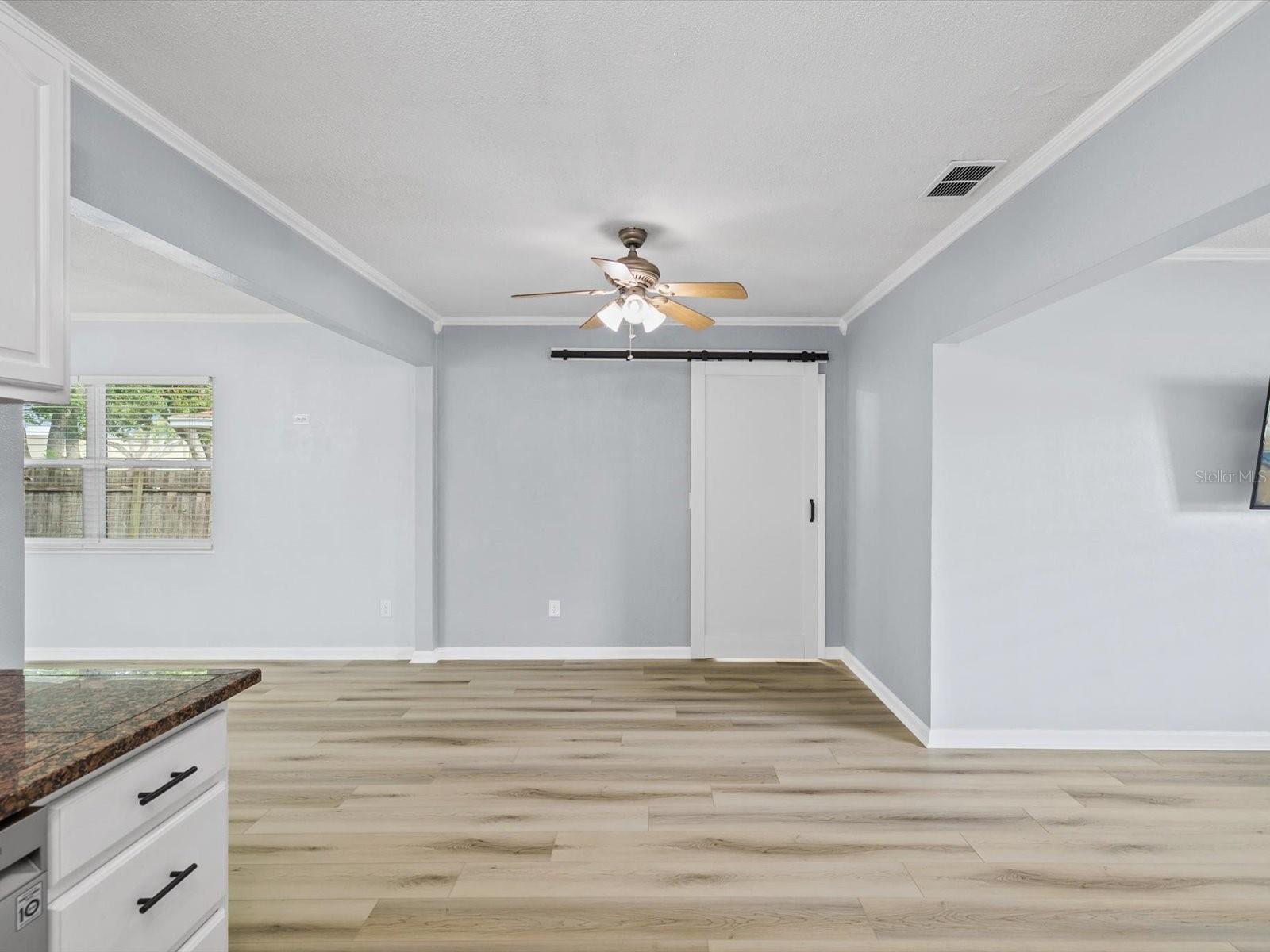 1168 Keene Rd Property Photo 8