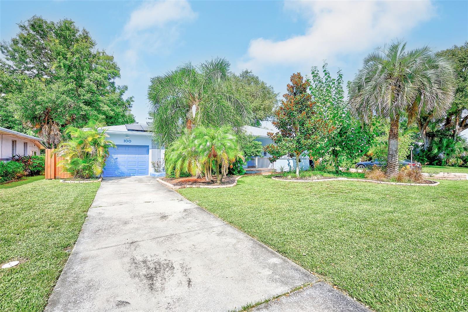 100 N Arcturas Ave Property Photo 1