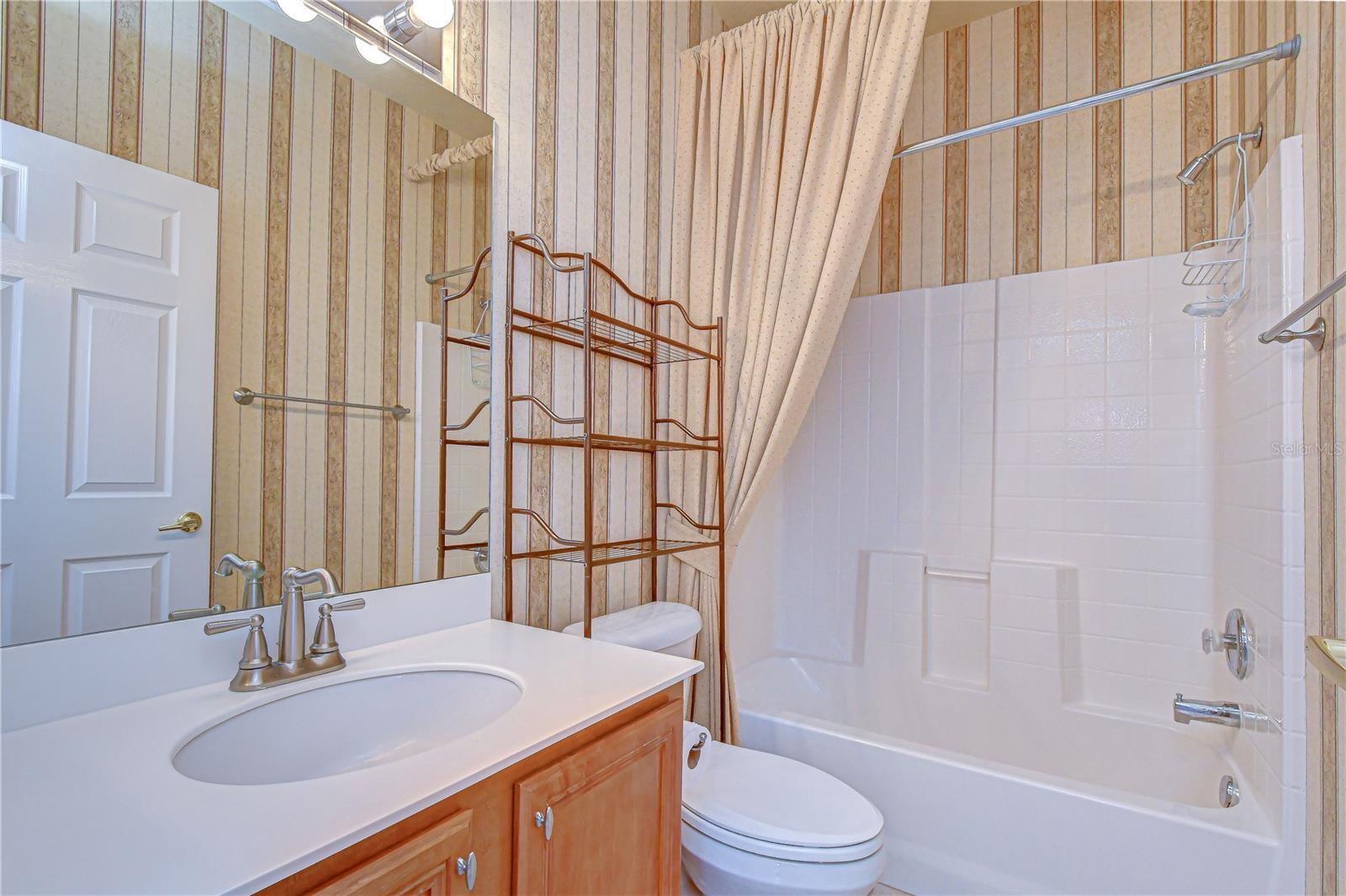 8005 Shaddock Pl Property Photo 20