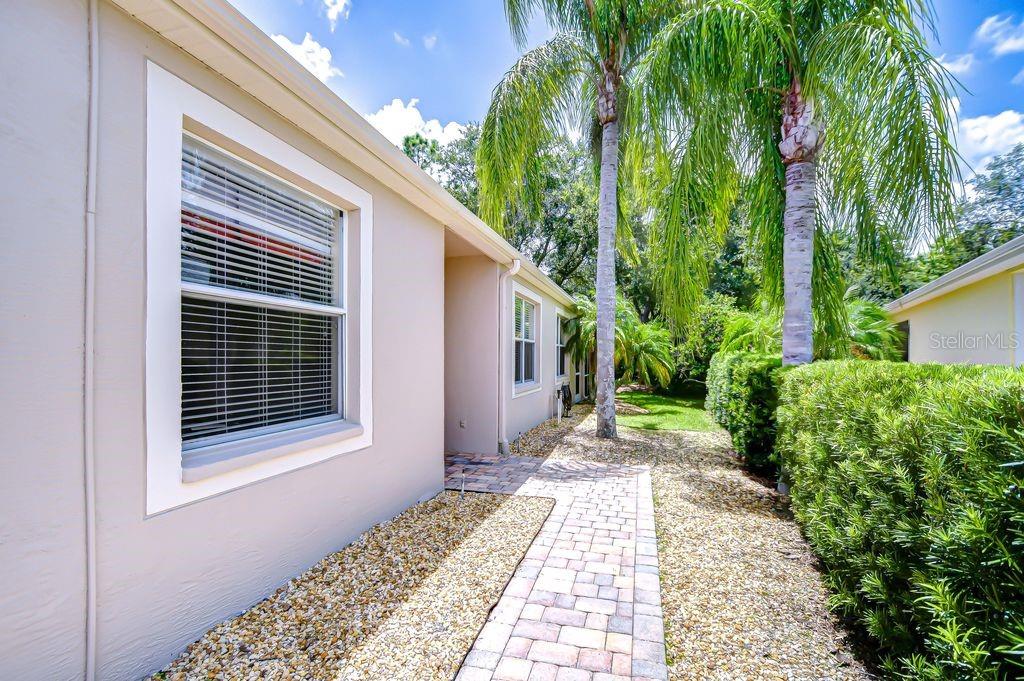 8005 Shaddock Pl Property Photo 22