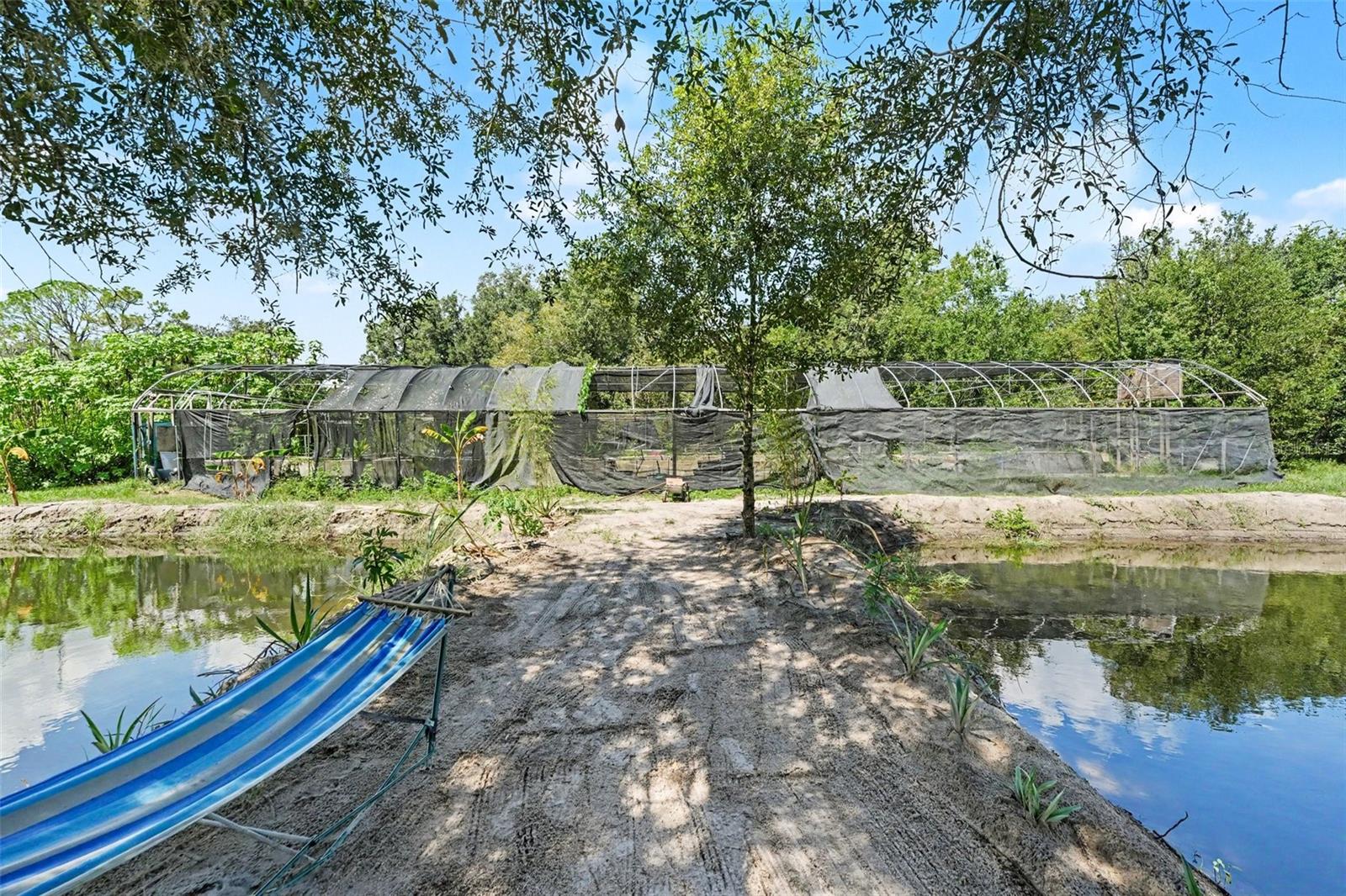 1329 W Oak Dr Property Photo 11