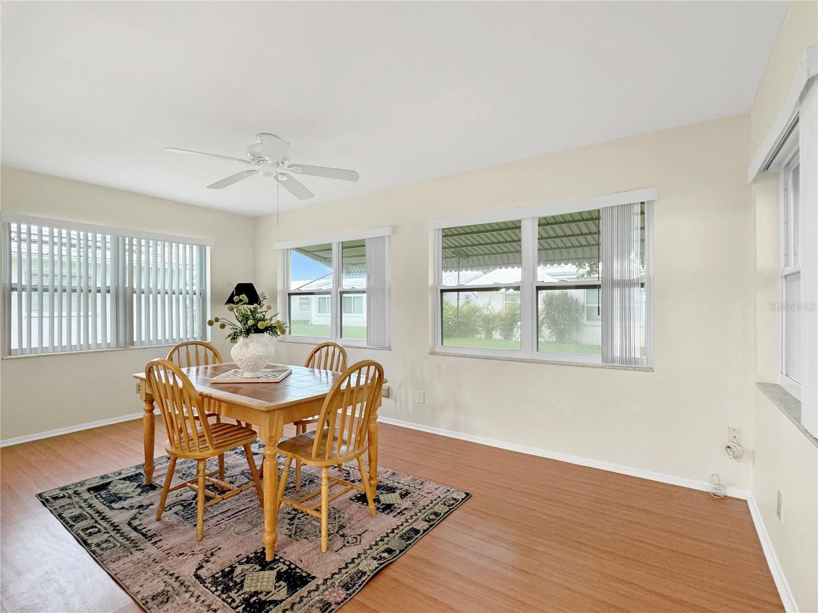 9737 36th Way N Property Photo 11