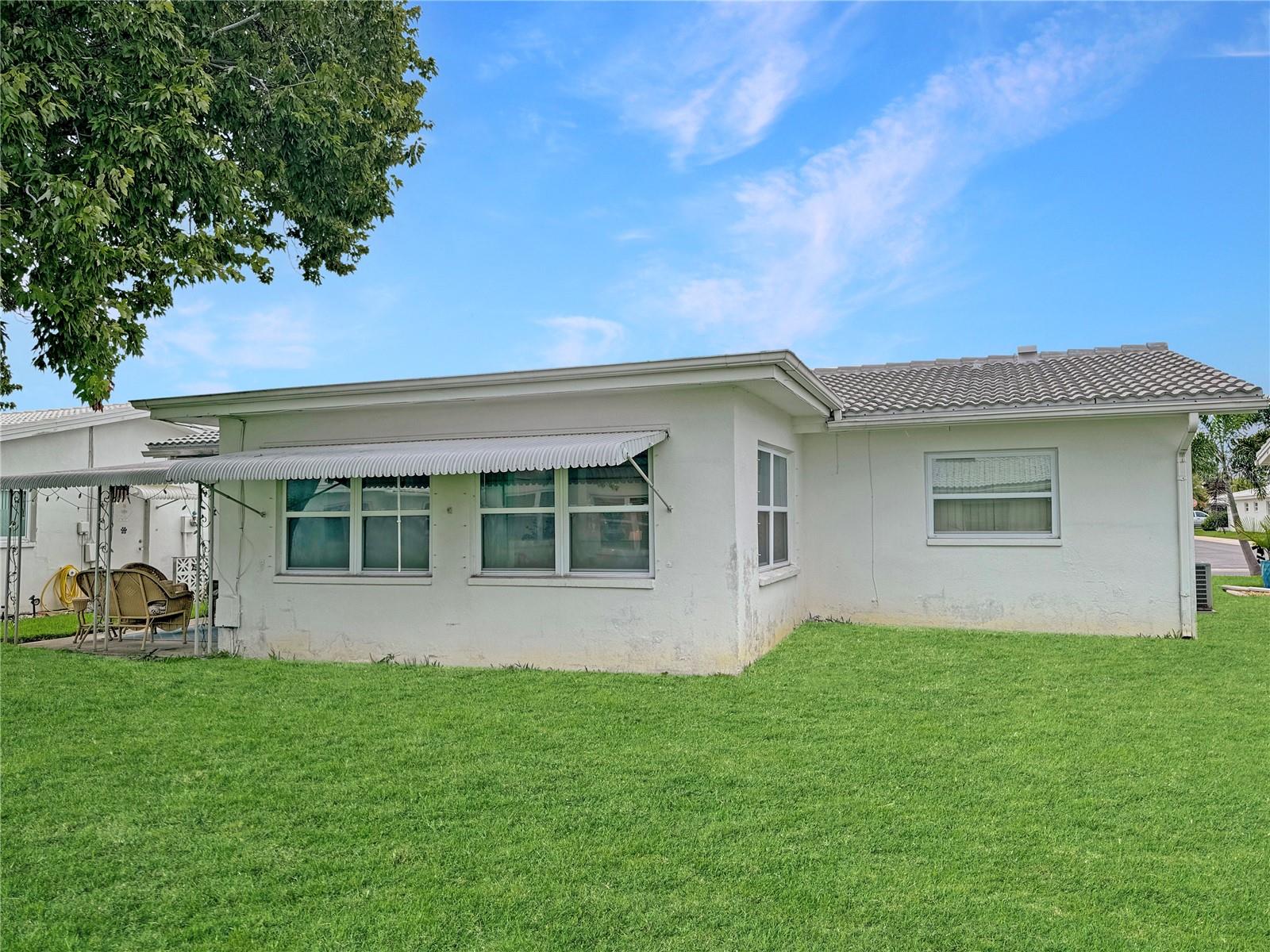 9737 36th Way N Property Photo 20