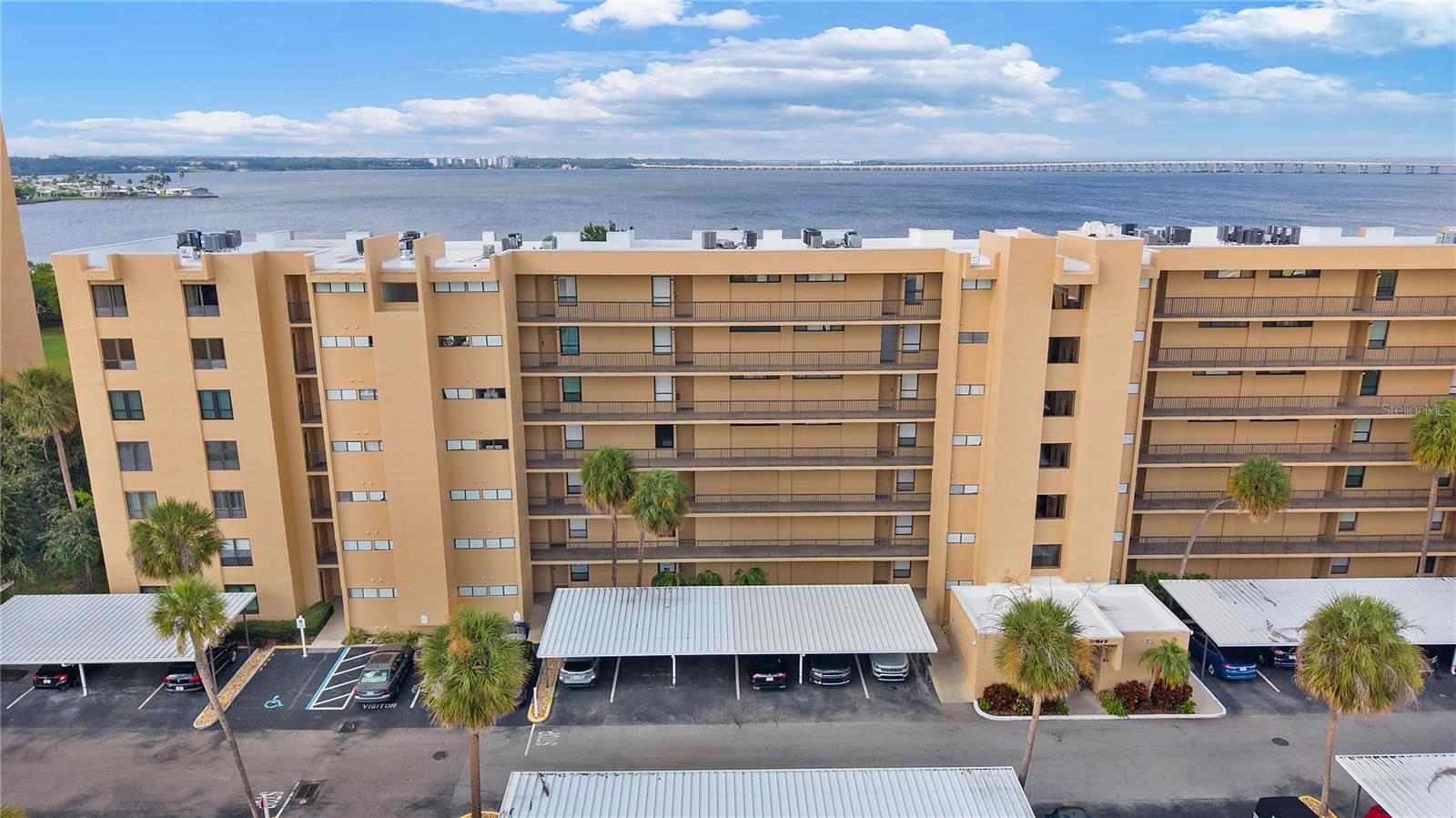 2617 COVE CAY DR #103 Property Photo 1