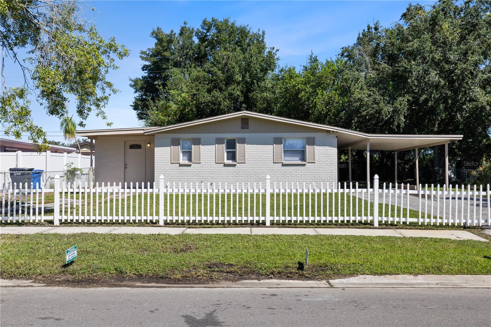 4535 W Hanna Ave Property Photo 1