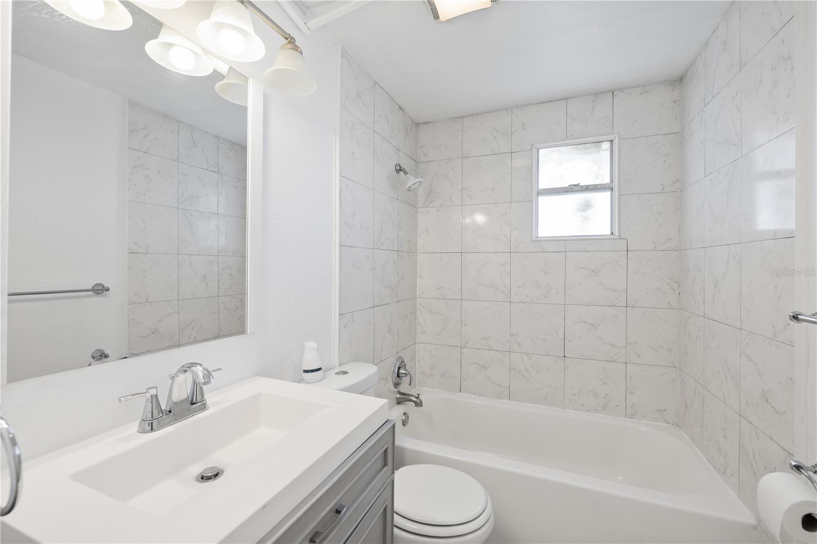 4535 W Hanna Ave Property Photo 7