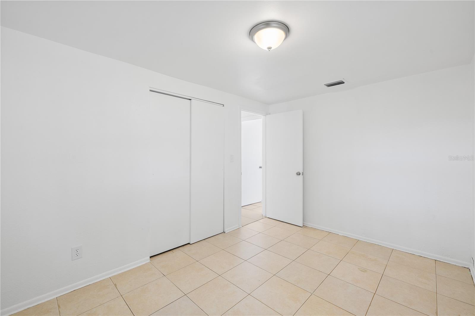4535 W Hanna Ave Property Photo 23