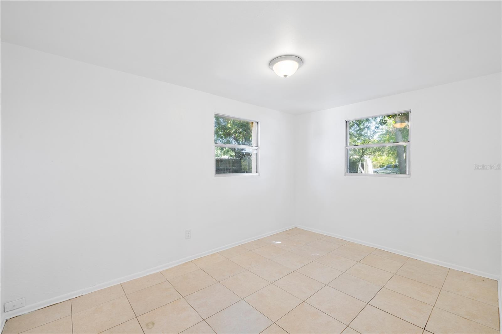 4535 W Hanna Ave Property Photo 24
