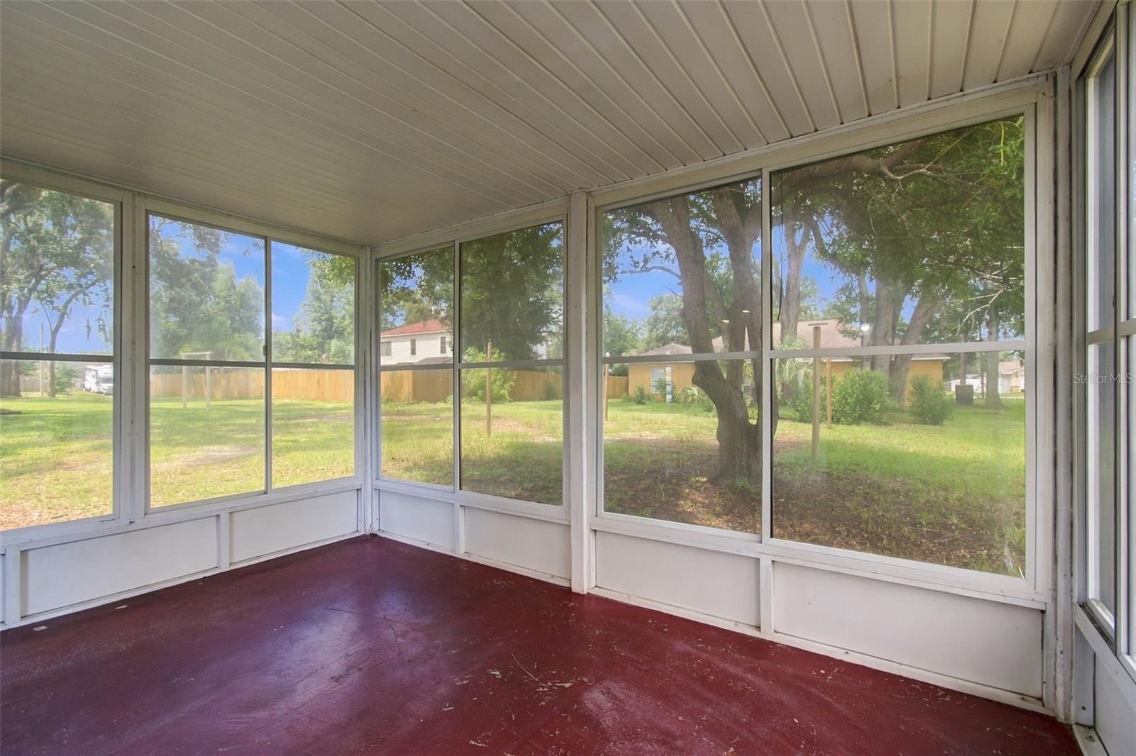 9007 Spring Hill Dr Property Photo 35