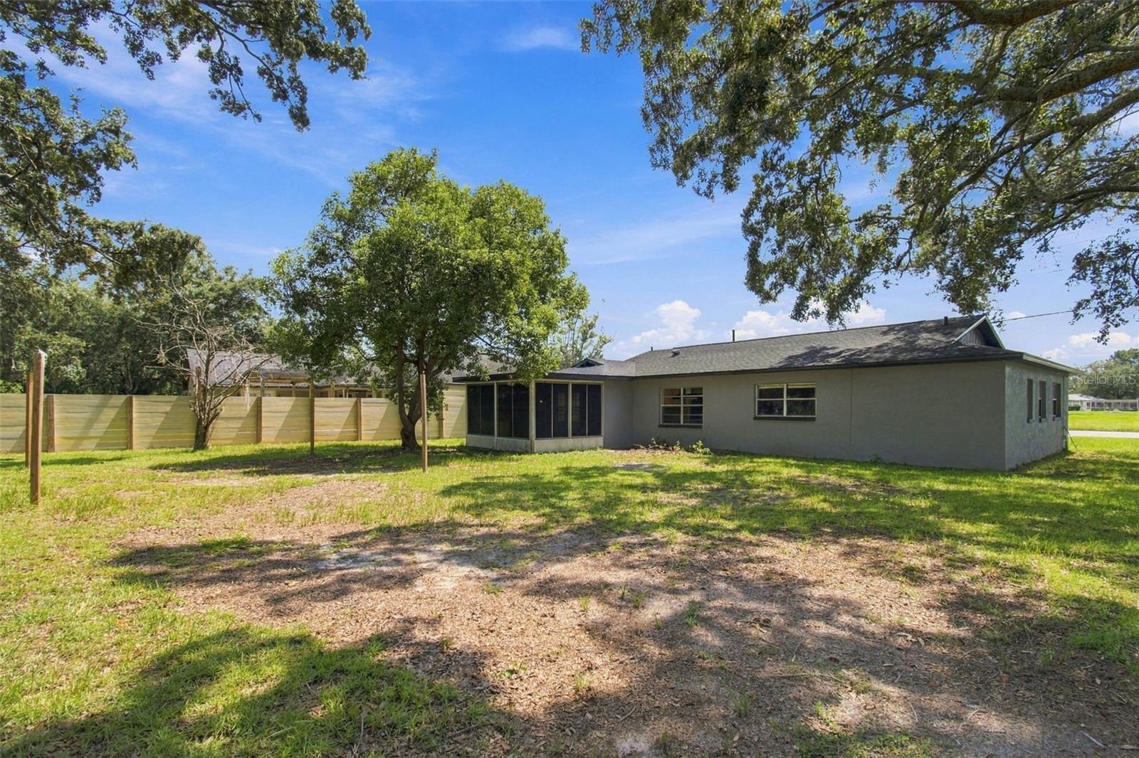 9007 Spring Hill Dr Property Photo 45
